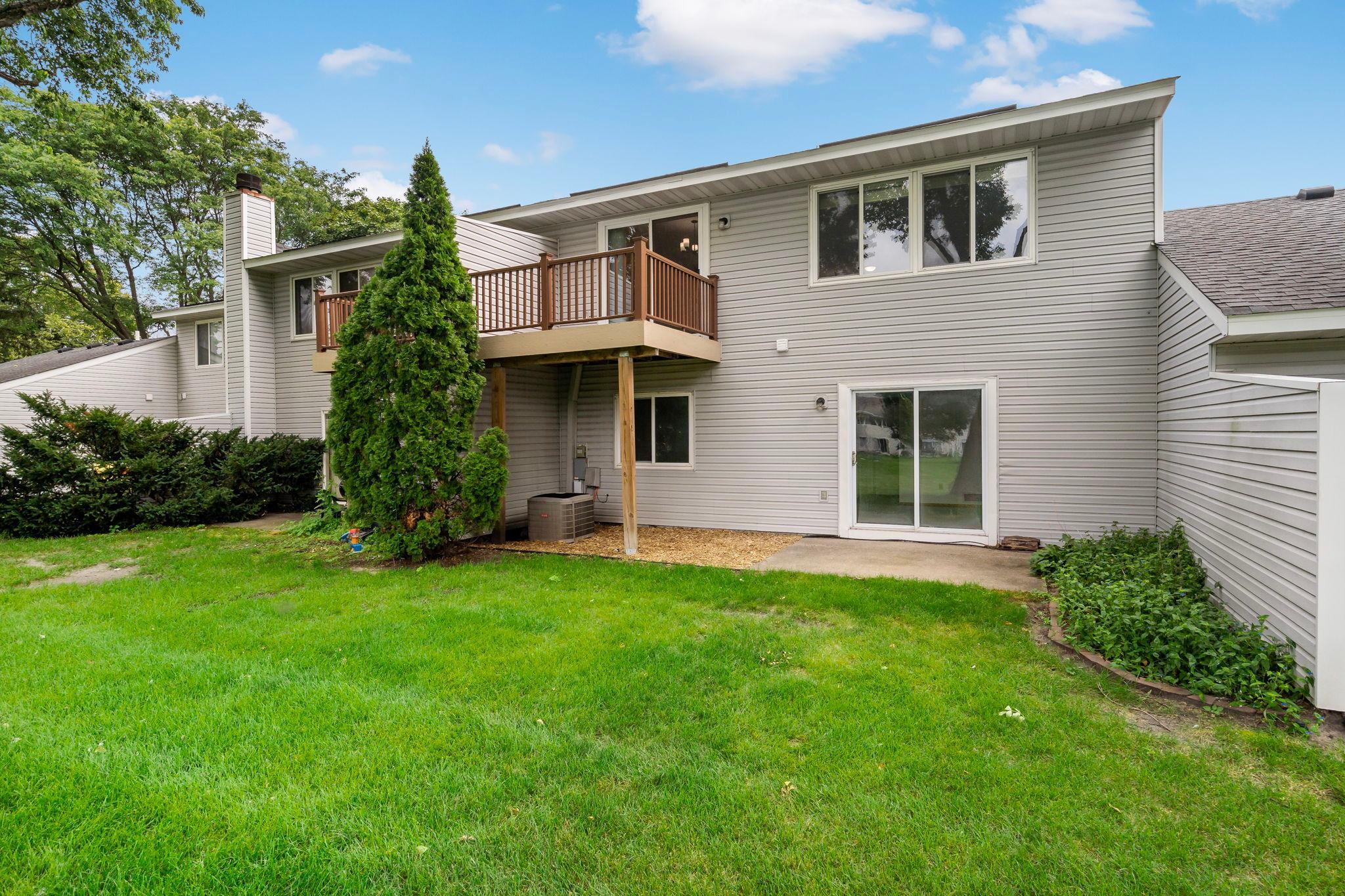 View of Residential at 582 Clover Leaf Parkway, Blaine MN 55434, Blaine (29 of 30) - Mike Wilen | Minnesota Team Real Estate