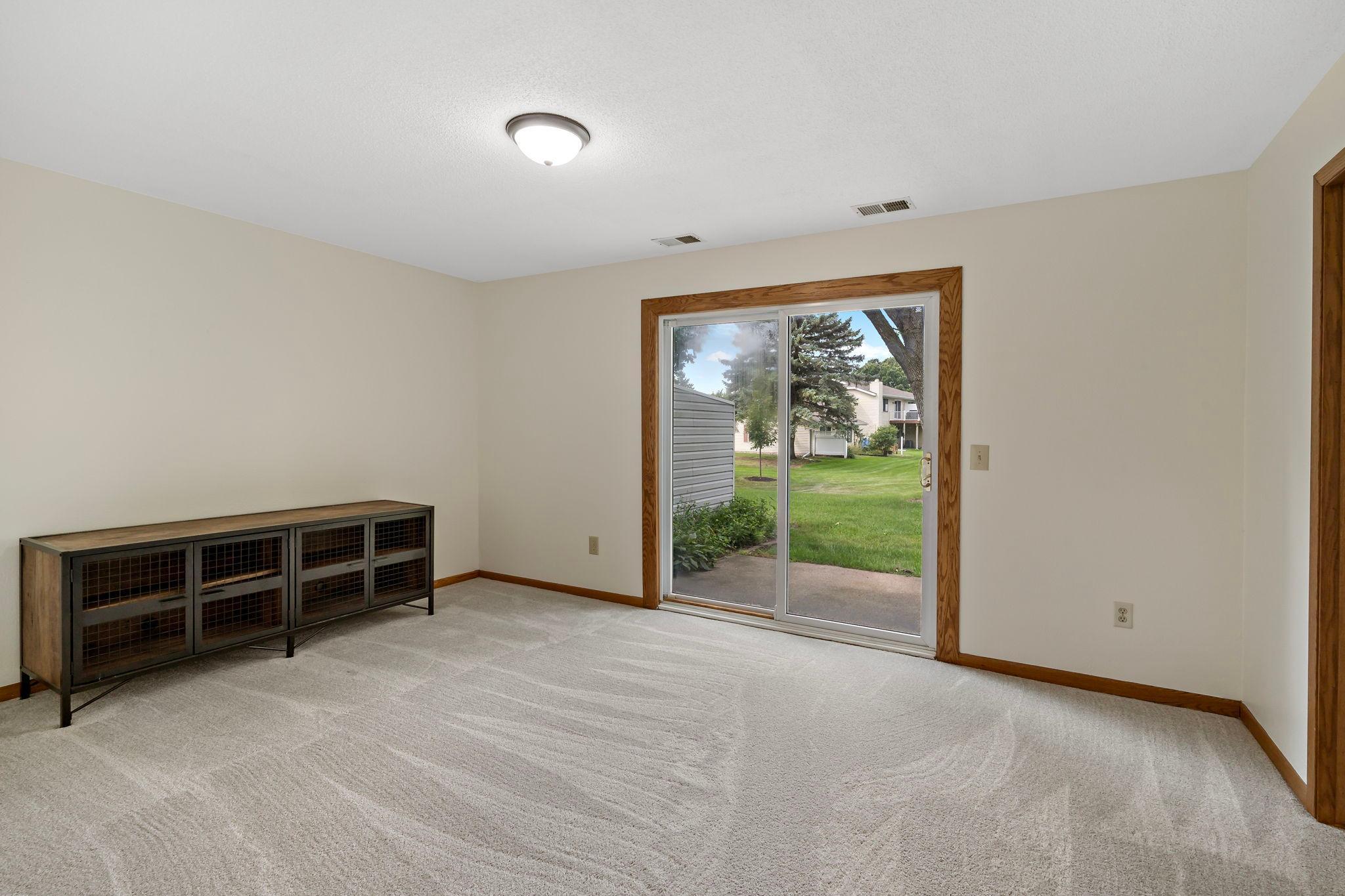 View of Residential at 582 Clover Leaf Parkway, Blaine MN 55434, Blaine (21 of 30) - Mike Wilen | Minnesota Team Real Estate