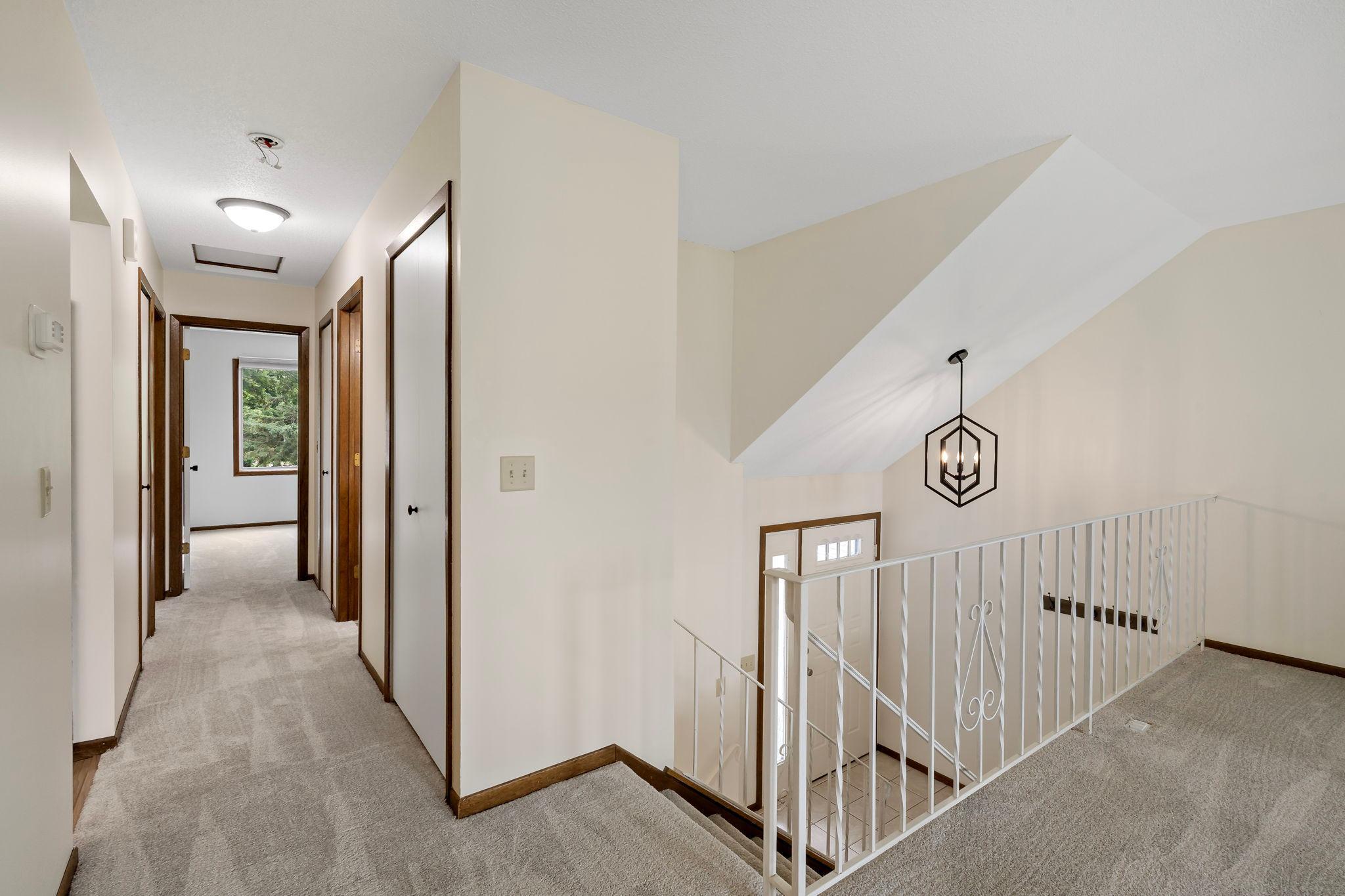 View of Residential at 582 Clover Leaf Parkway, Blaine MN 55434, Blaine (19 of 30) - Mike Wilen | Minnesota Team Real Estate