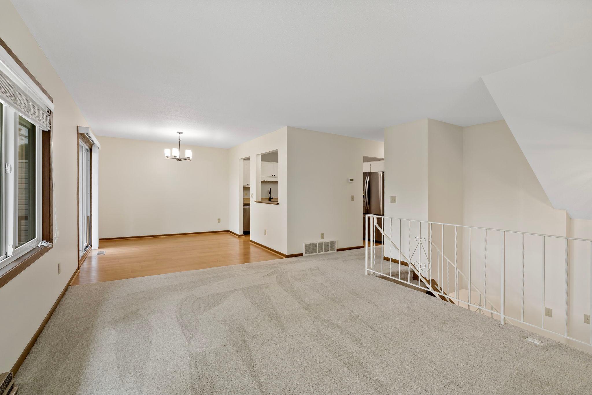 View of Residential at 582 Clover Leaf Parkway, Blaine MN 55434, Blaine (7 of 30) - Mike Wilen | Minnesota Team Real Estate