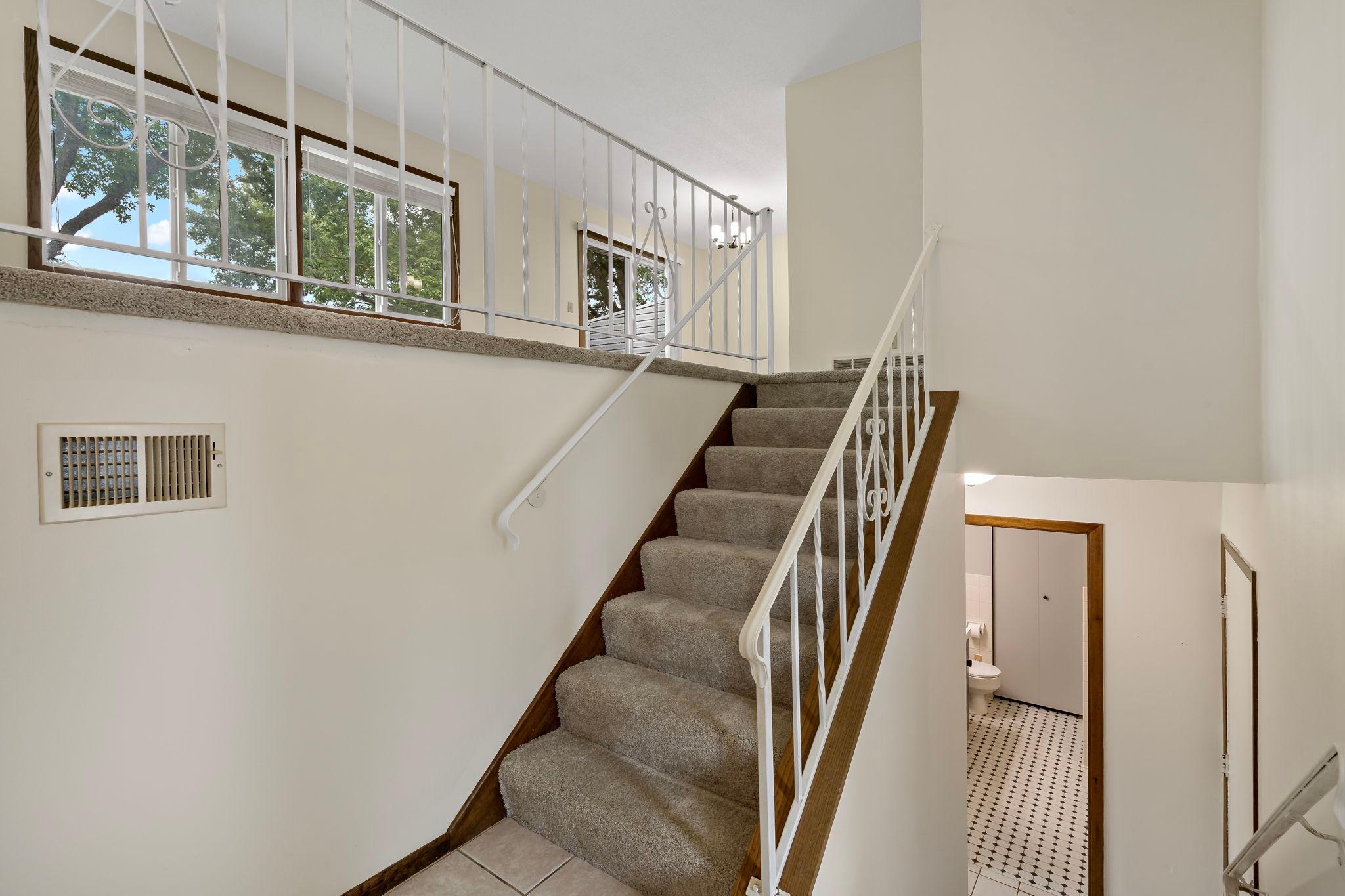 View of Residential at 582 Clover Leaf Parkway, Blaine MN 55434, Blaine (4 of 30) - Mike Wilen | Minnesota Team Real Estate