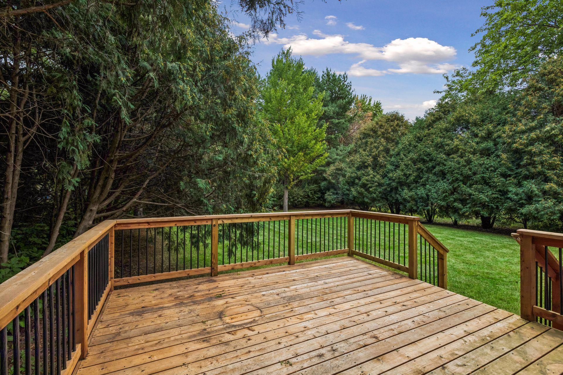 View of Residential at 1013 Robinhood Place, Shoreview MN 55126, Shoreview (38 of 47) - Mike Wilen | Minnesota Team Real Estate