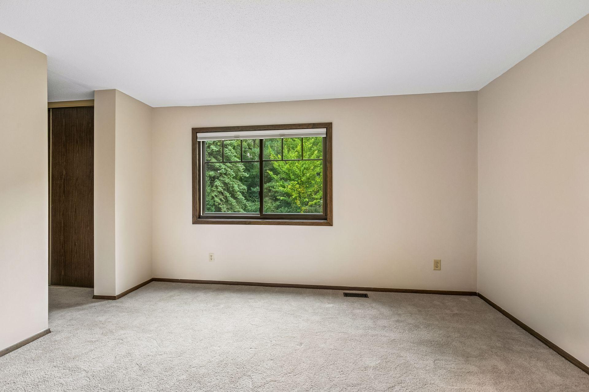 View of Residential at 1013 Robinhood Place, Shoreview MN 55126, Shoreview (20 of 47) - Mike Wilen | Minnesota Team Real Estate