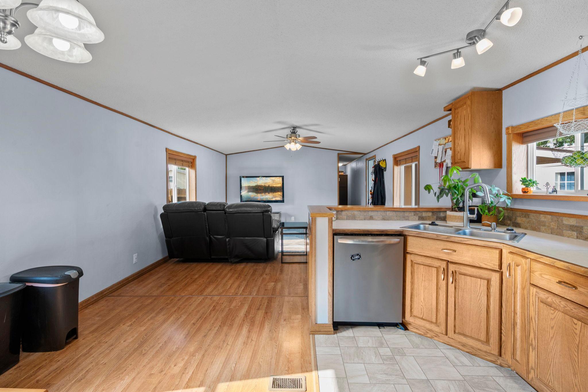 View of Residential at 12325 Johnson Memorial Drive #4, Shakopee MN 55379, Shakopee (19 of 46) - Mike Wilen | Minnesota Team Real Estate