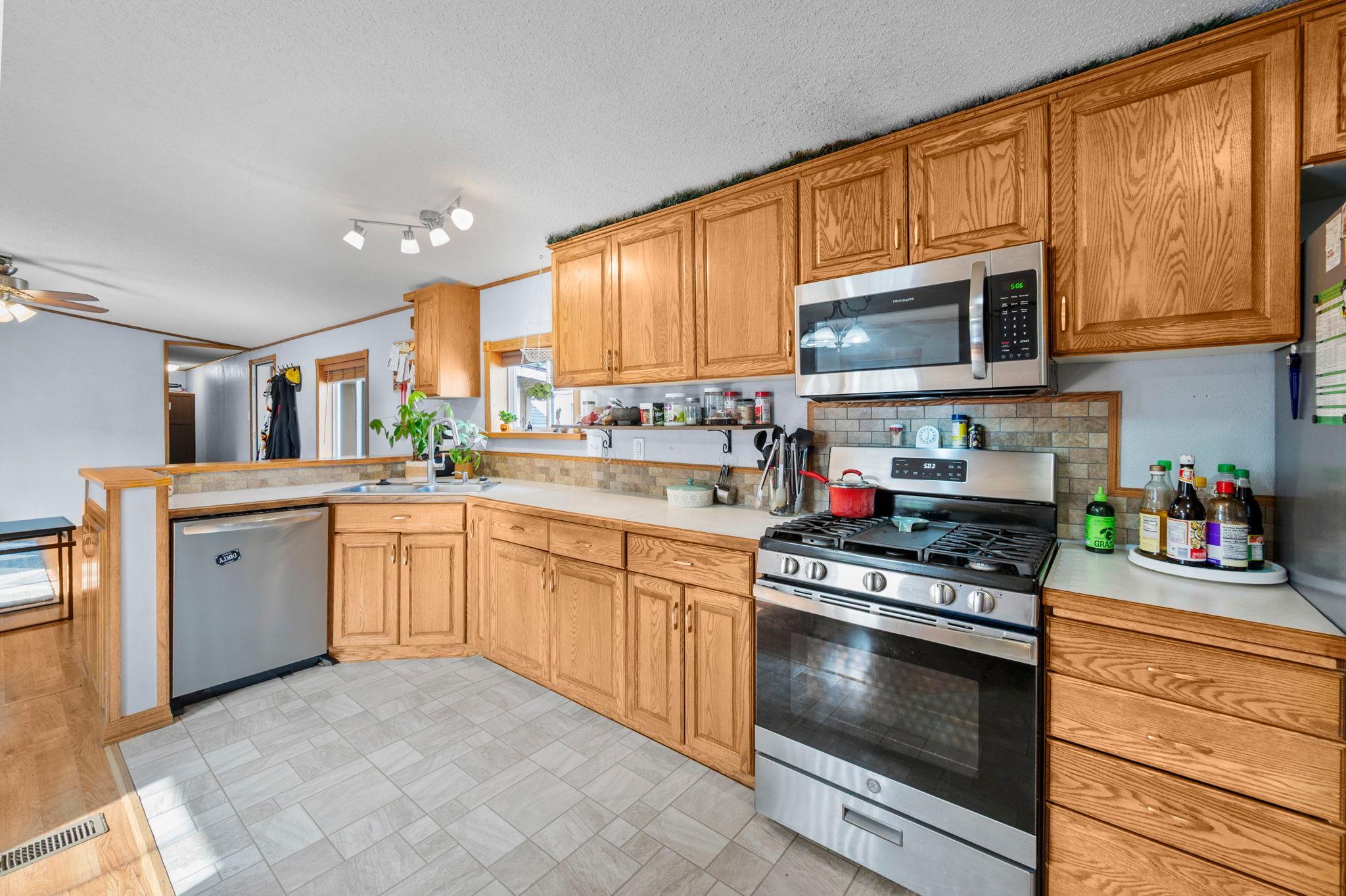 View of Residential at 12325 Johnson Memorial Drive #4, Shakopee MN 55379, Shakopee (17 of 46) - Mike Wilen | Minnesota Team Real Estate