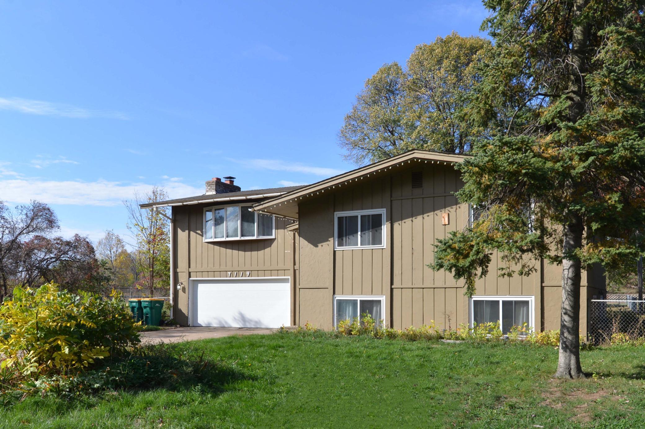 View of Residential at 7119 Dallas Road, Brooklyn Center MN 55430, Brooklyn Center (2 of 46) - Mike Wilen | Minnesota Team Real Estate