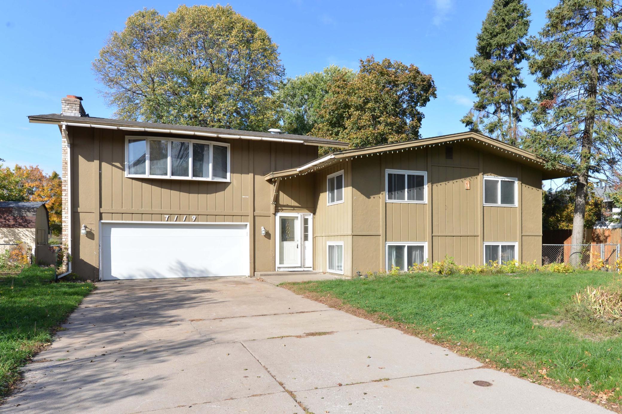 View of Residential at 7119 Dallas Road, Brooklyn Center MN 55430, Brooklyn Center (3 of 46) - Mike Wilen | Minnesota Team Real Estate