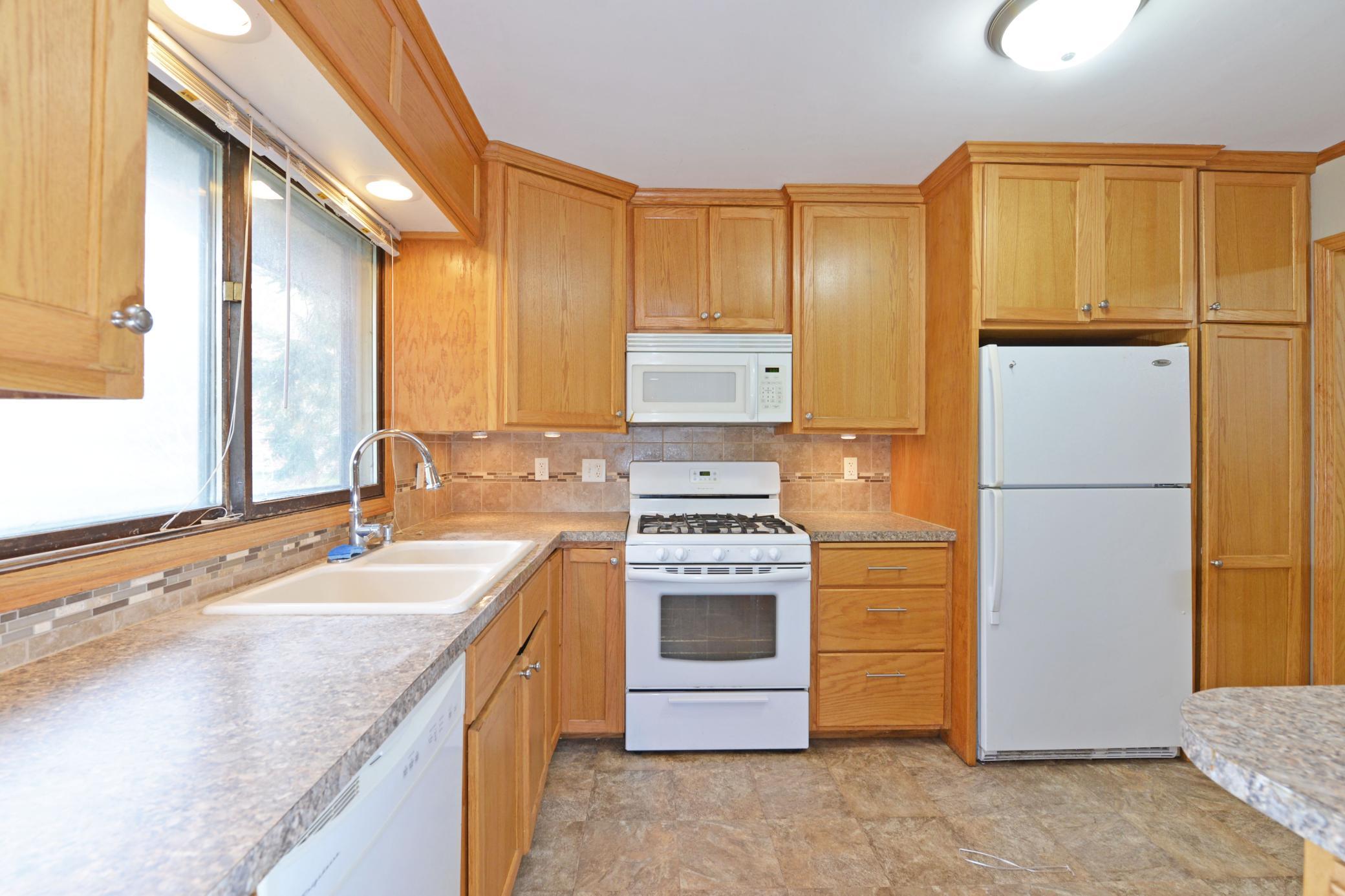 View of Residential at 7119 Dallas Road, Brooklyn Center MN 55430, Brooklyn Center (9 of 46) - Mike Wilen | Minnesota Team Real Estate