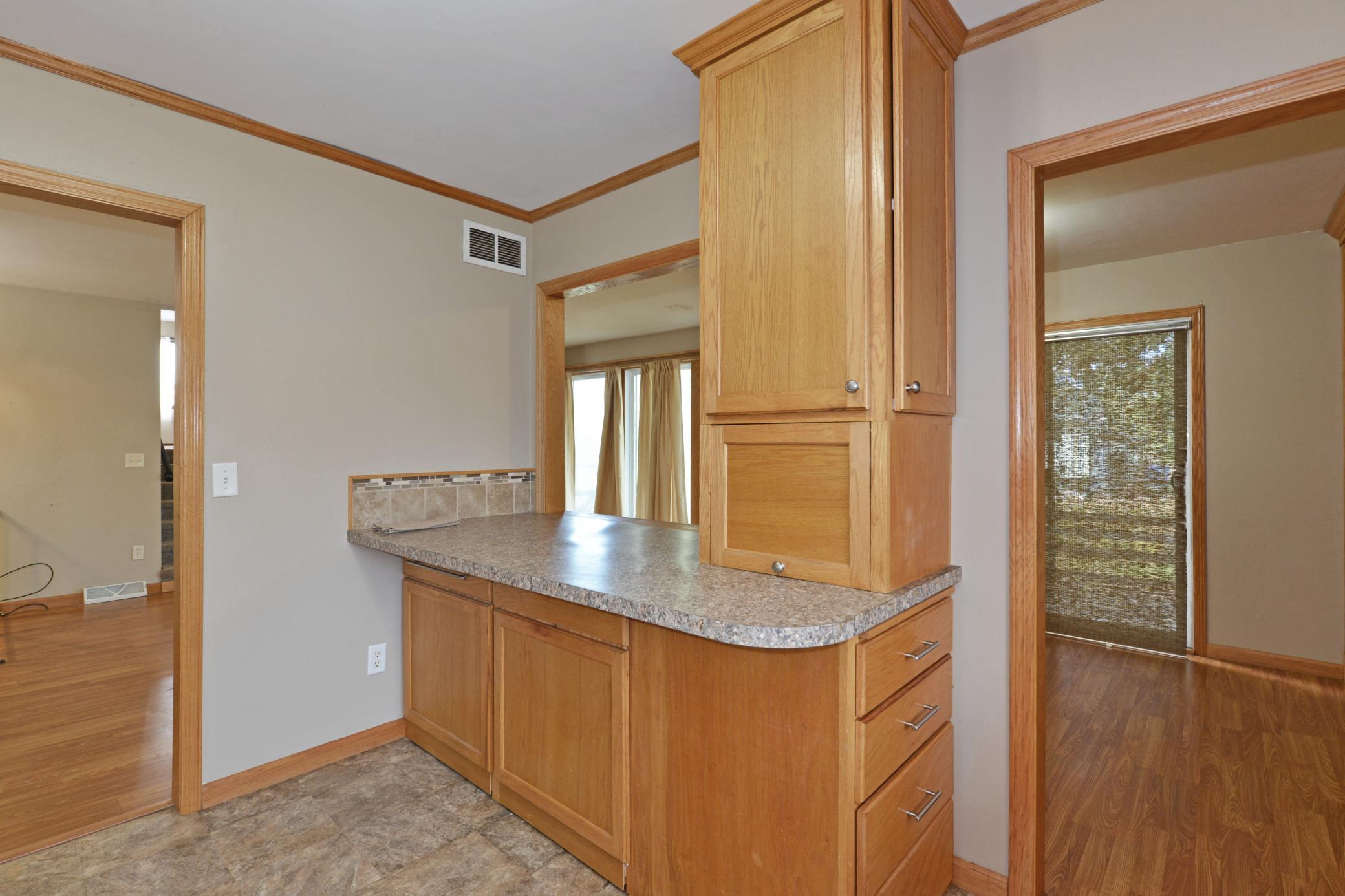 View of Residential at 7119 Dallas Road, Brooklyn Center MN 55430, Brooklyn Center (11 of 46) - Mike Wilen | Minnesota Team Real Estate