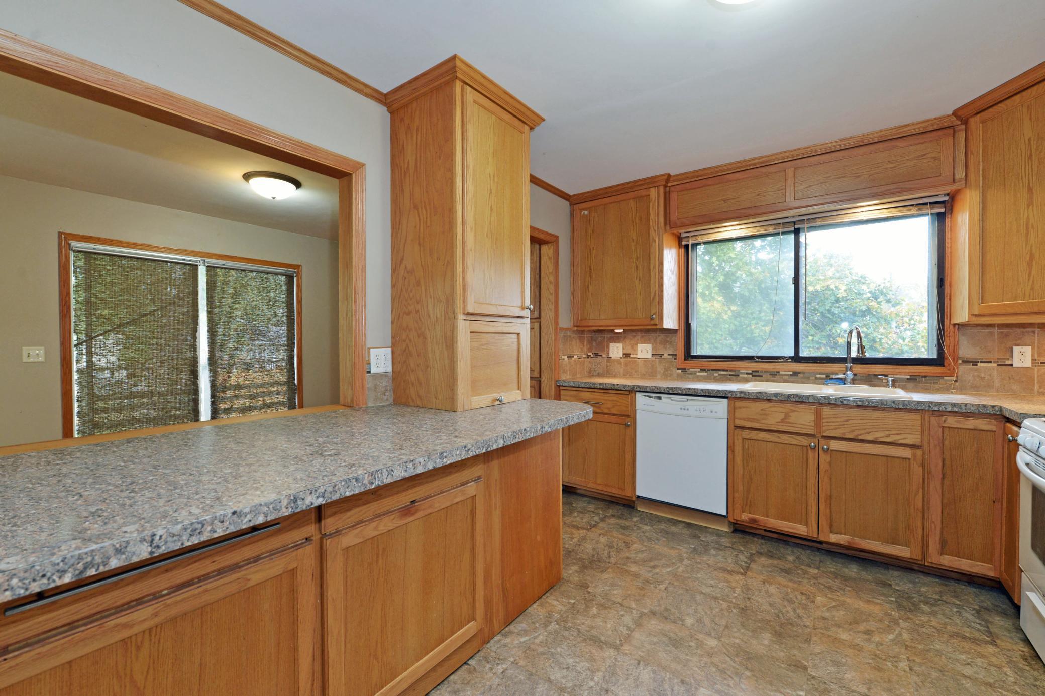 View of Residential at 7119 Dallas Road, Brooklyn Center MN 55430, Brooklyn Center (13 of 46) - Mike Wilen | Minnesota Team Real Estate