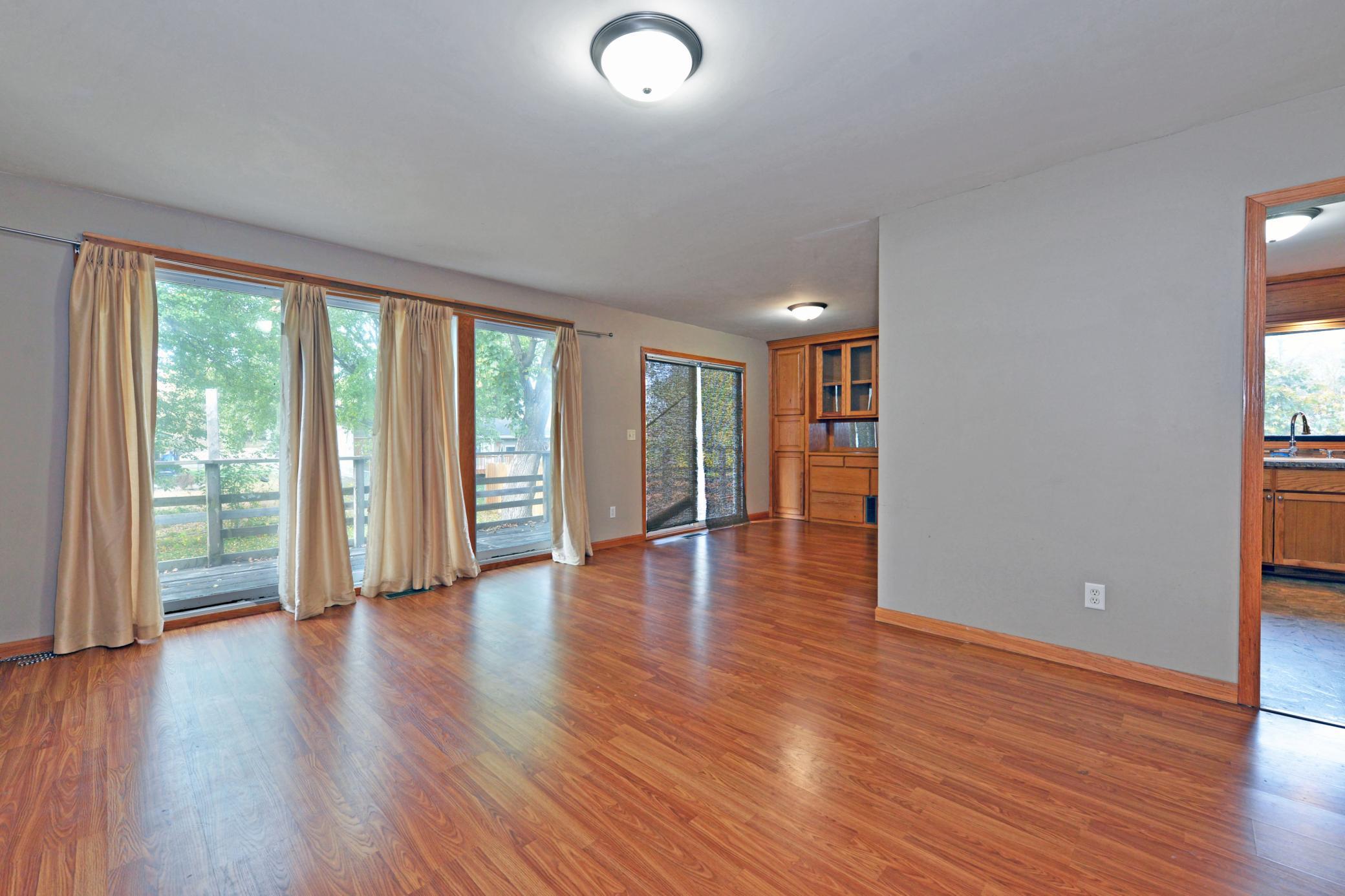 View of Residential at 7119 Dallas Road, Brooklyn Center MN 55430, Brooklyn Center (14 of 46) - Mike Wilen | Minnesota Team Real Estate