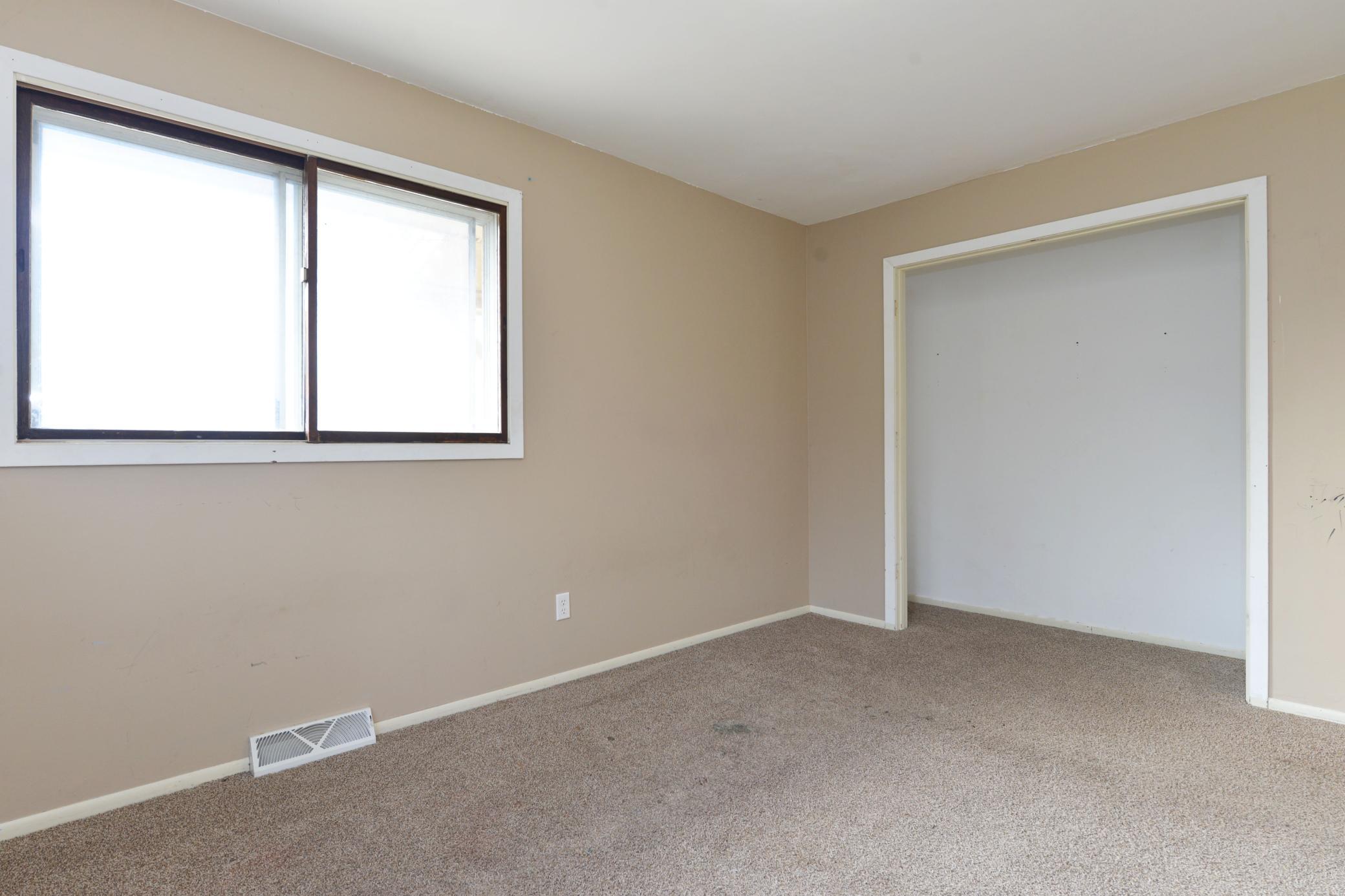 View of Residential at 7119 Dallas Road, Brooklyn Center MN 55430, Brooklyn Center (21 of 46) - Mike Wilen | Minnesota Team Real Estate