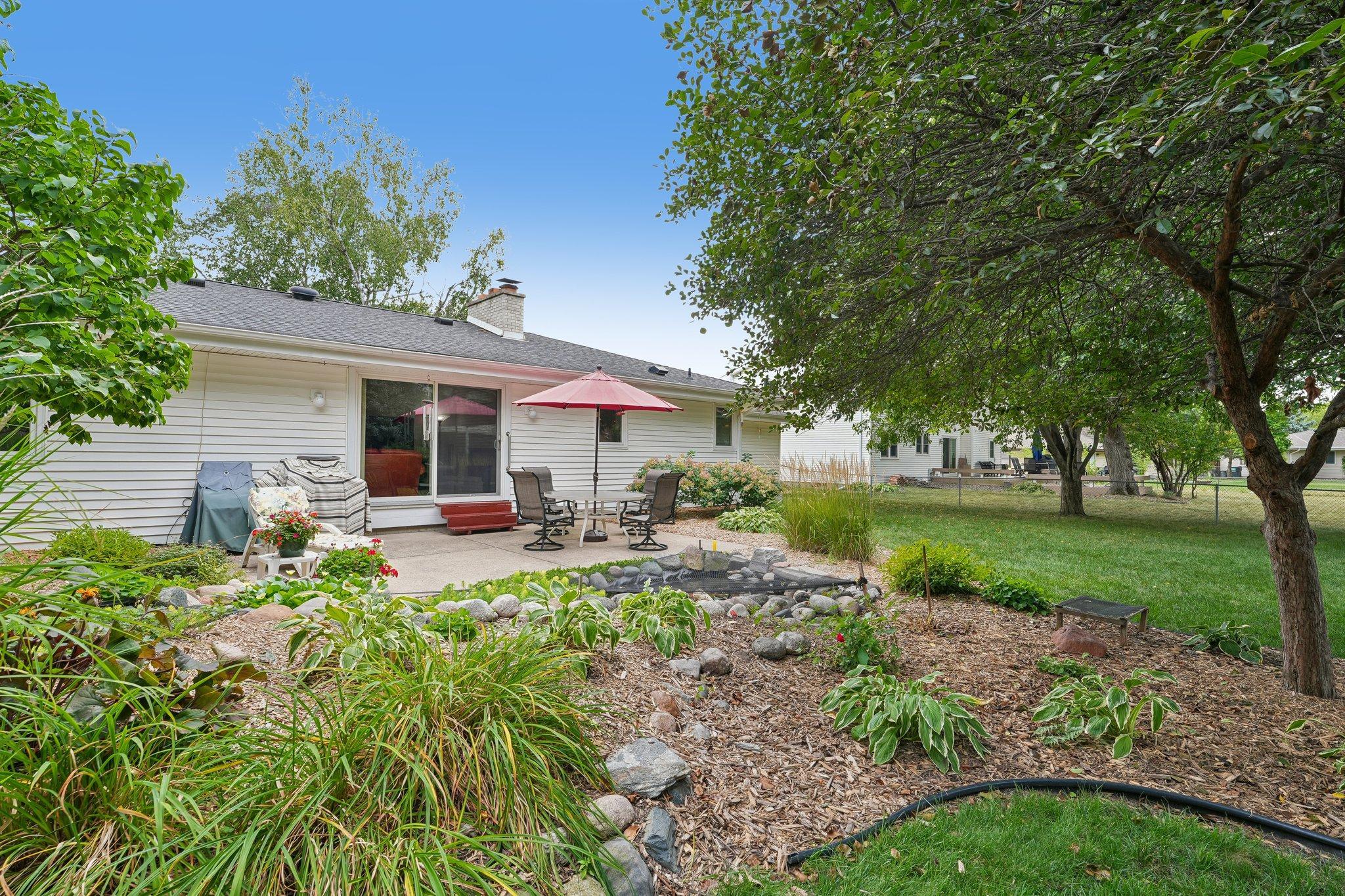 View of Residential at 9632 Oxborough Road, Bloomington MN 55437, Bloomington (44 of 48) - Mike Wilen | Minnesota Team Real Estate