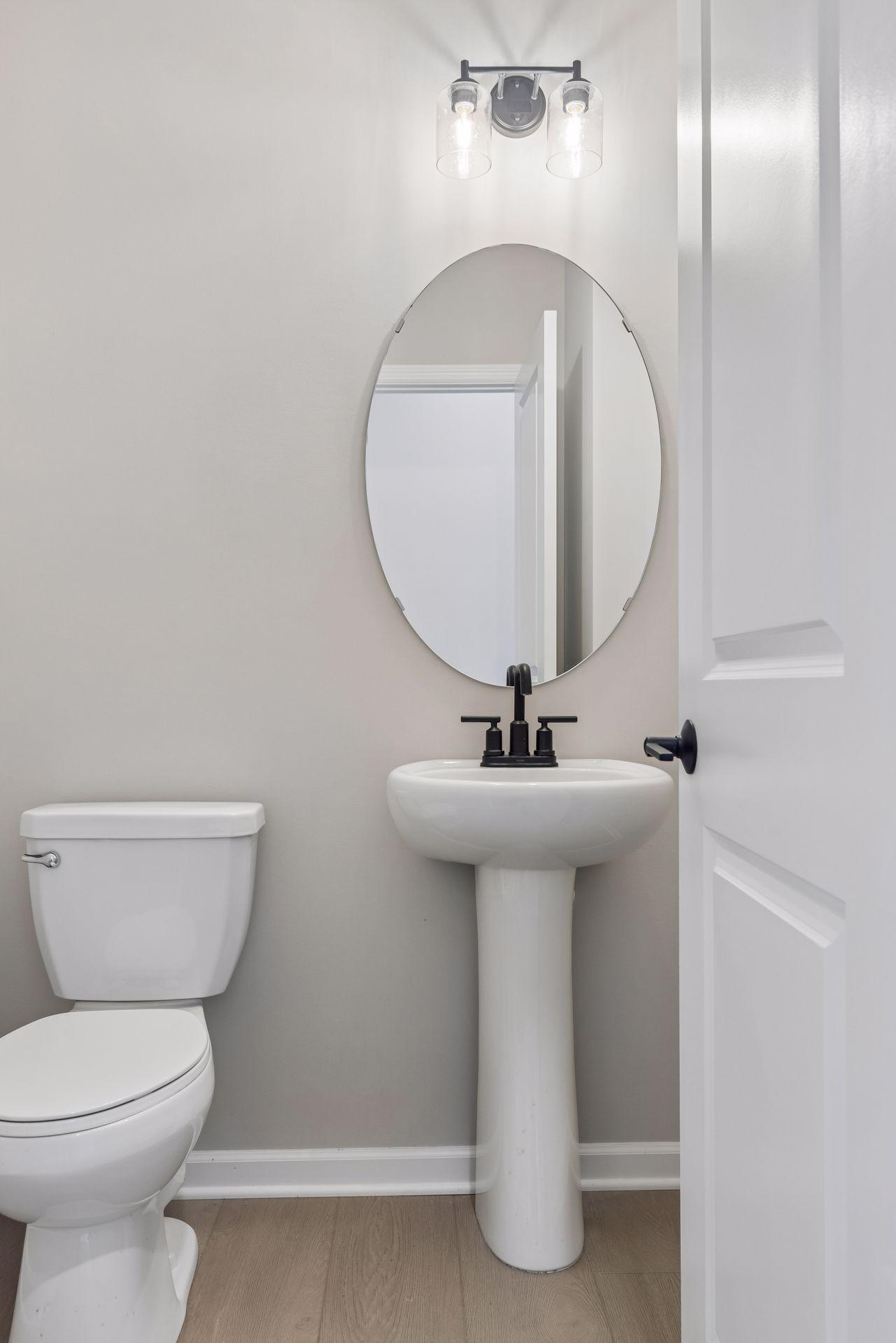 View of Residential at 909 Mount Curve Boulevard #A, Saint Paul MN 55116, Saint Paul (25 of 39) - Mike Wilen | Minnesota Team Real Estate
