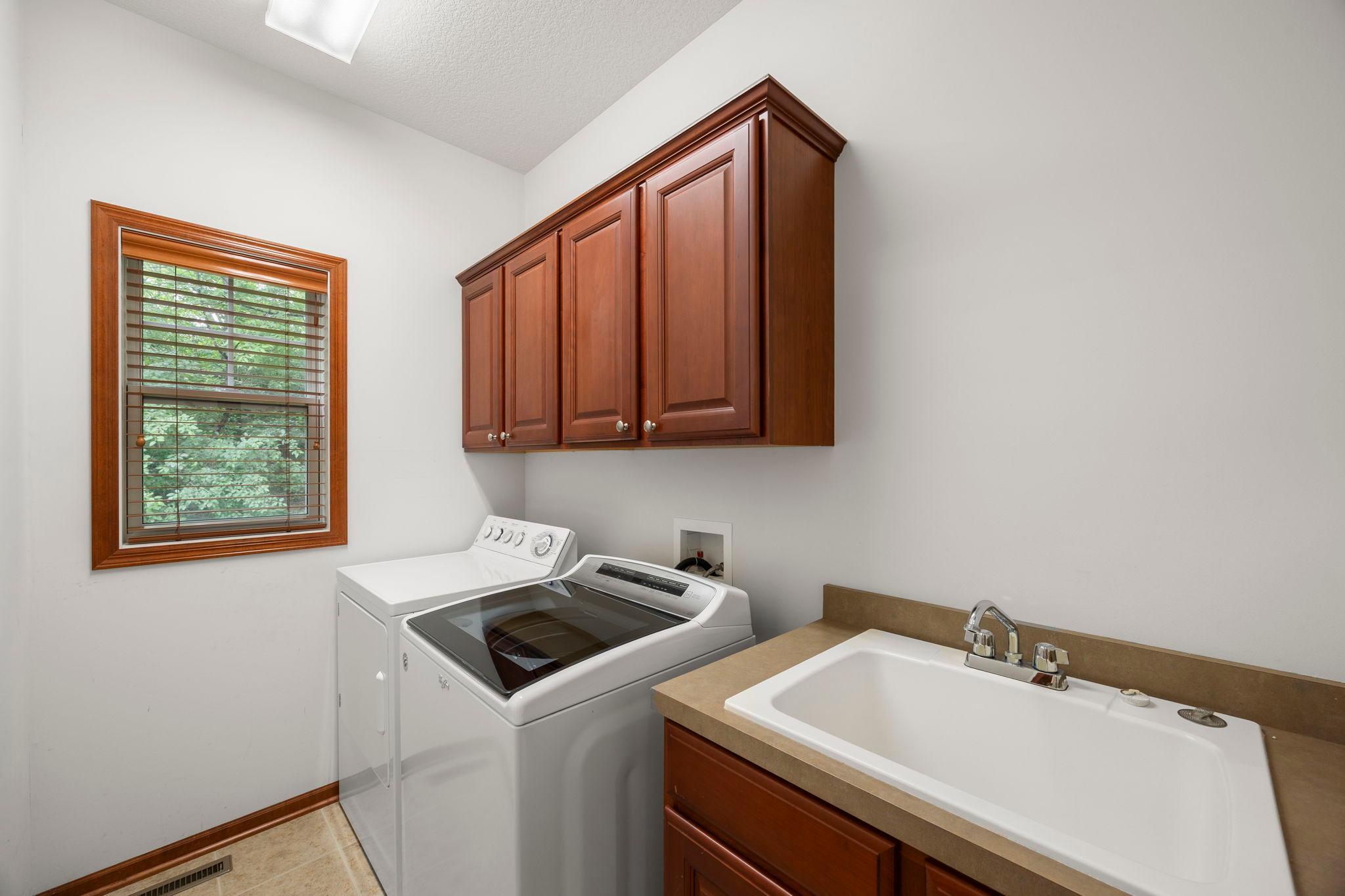 View of Residential at 4022 Cedar Grove Lane, Eagan MN 55122, Eagan (40 of 54) - Mike Wilen | Minnesota Team Real Estate