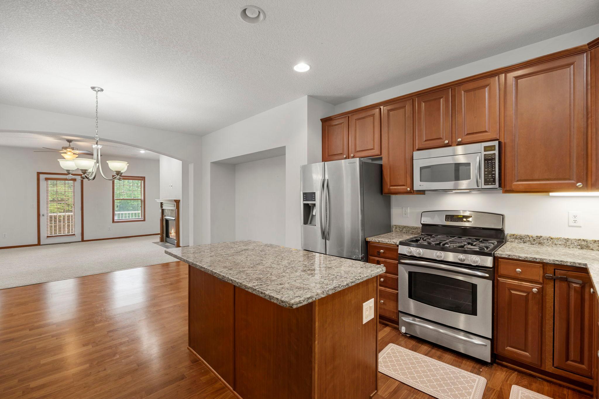 View of Residential at 4022 Cedar Grove Lane, Eagan MN 55122, Eagan (32 of 54) - Mike Wilen | Minnesota Team Real Estate