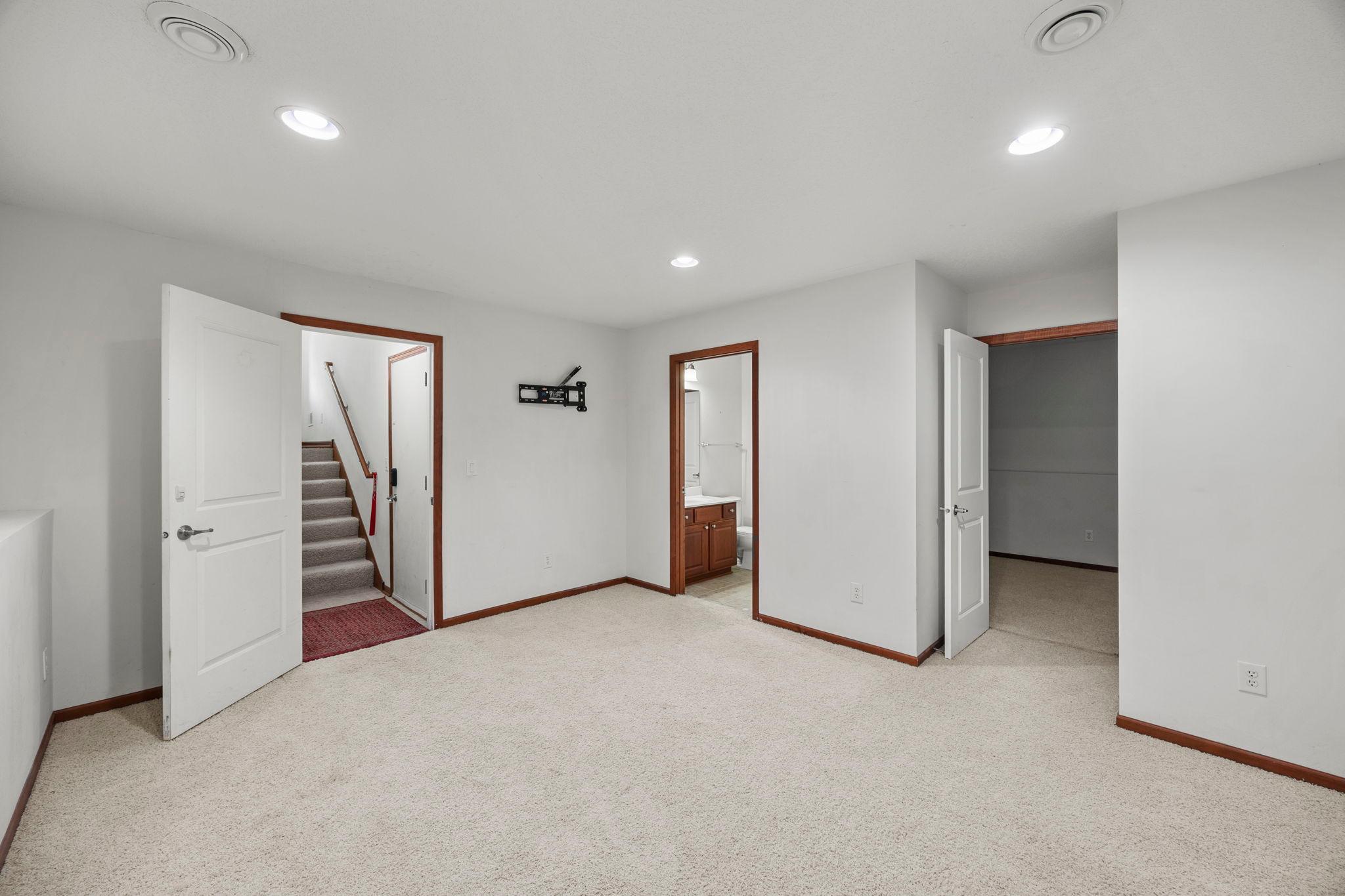 View of Residential at 4022 Cedar Grove Lane, Eagan MN 55122, Eagan (6 of 54) - Mike Wilen | Minnesota Team Real Estate