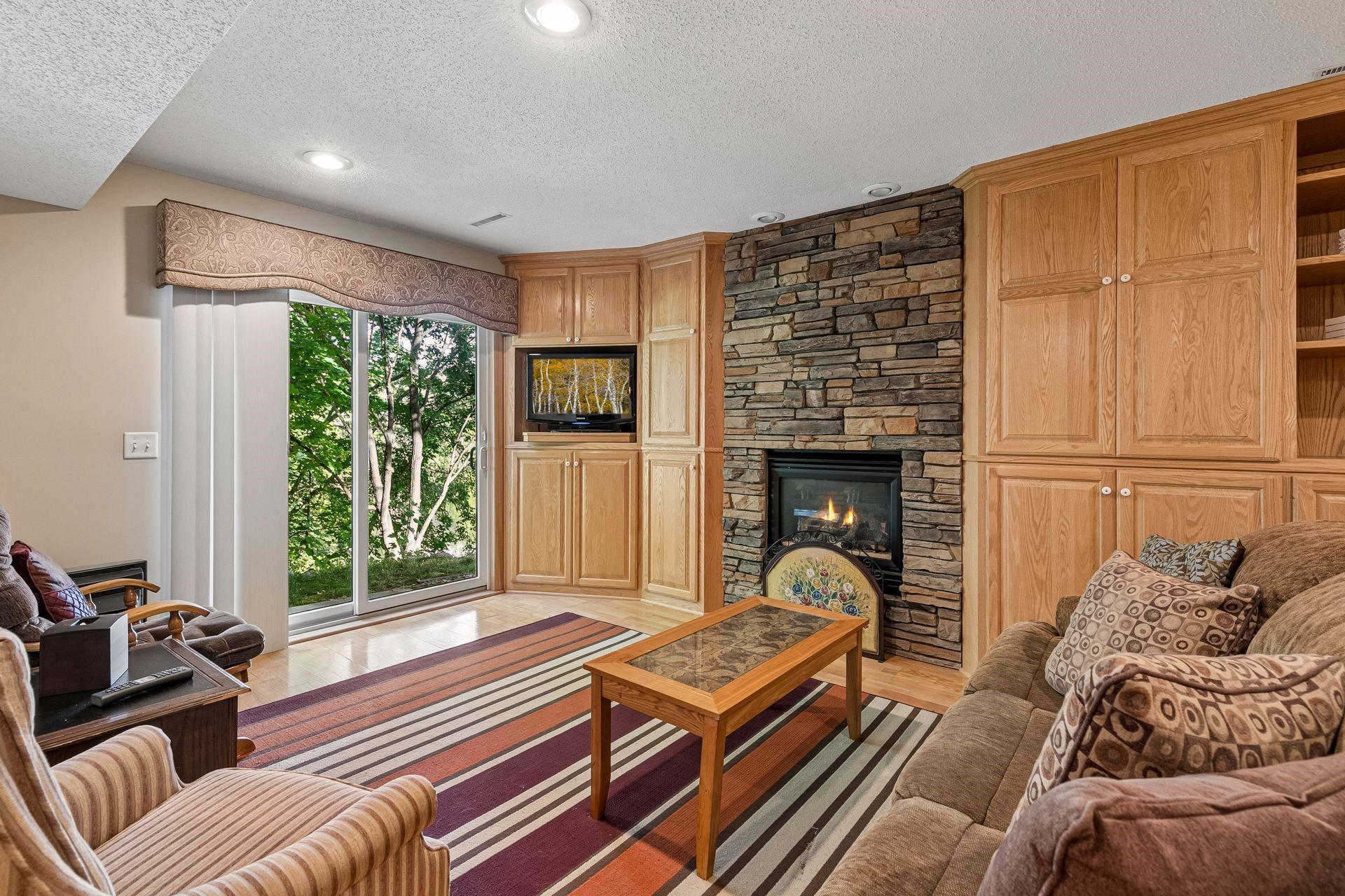 View of Residential at 13516 Knox Drive, Burnsville MN 55337, Burnsville (20 of 33) - Mike Wilen | Minnesota Team Real Estate