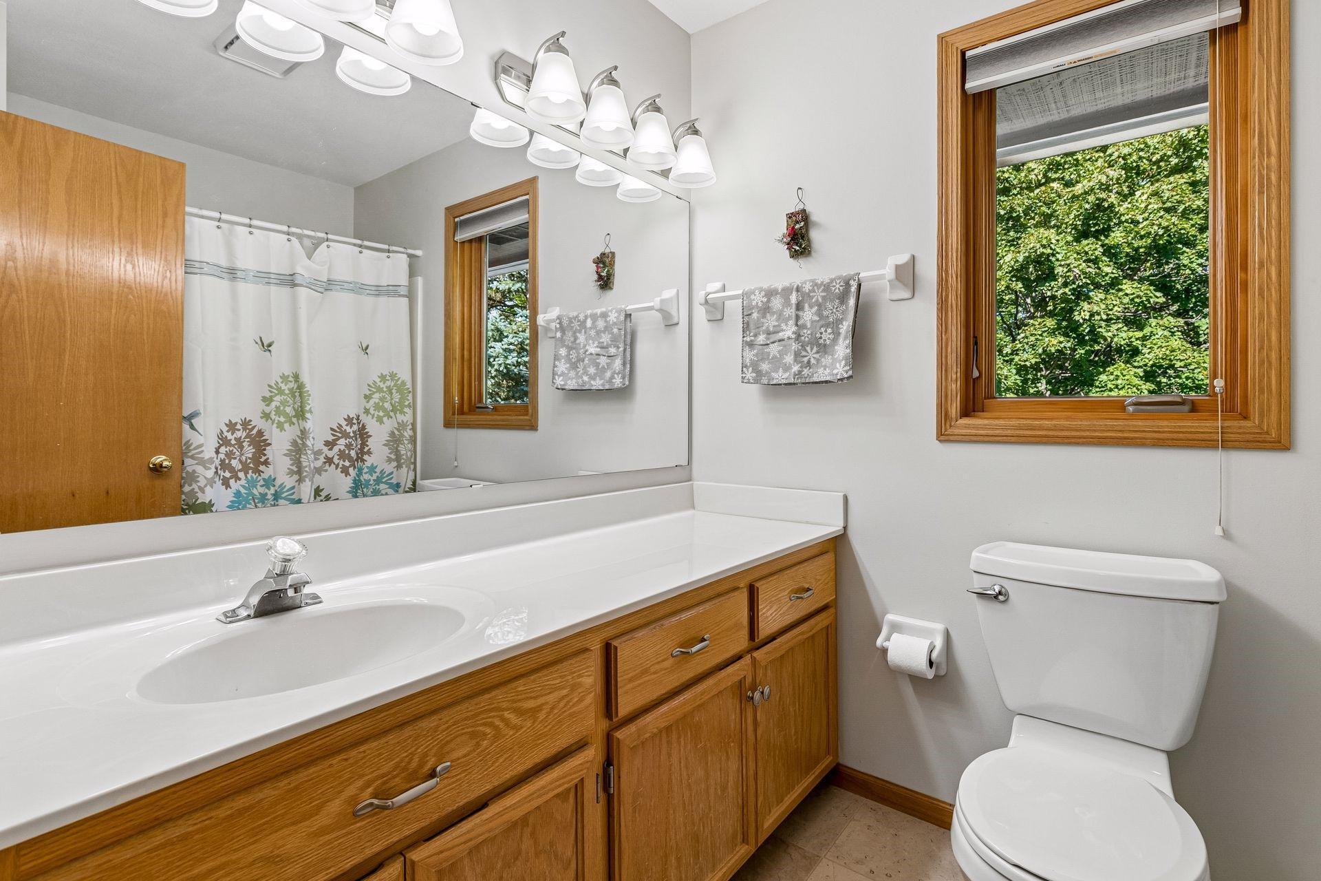 View of Residential at 13516 Knox Drive, Burnsville MN 55337, Burnsville (17 of 33) - Mike Wilen | Minnesota Team Real Estate