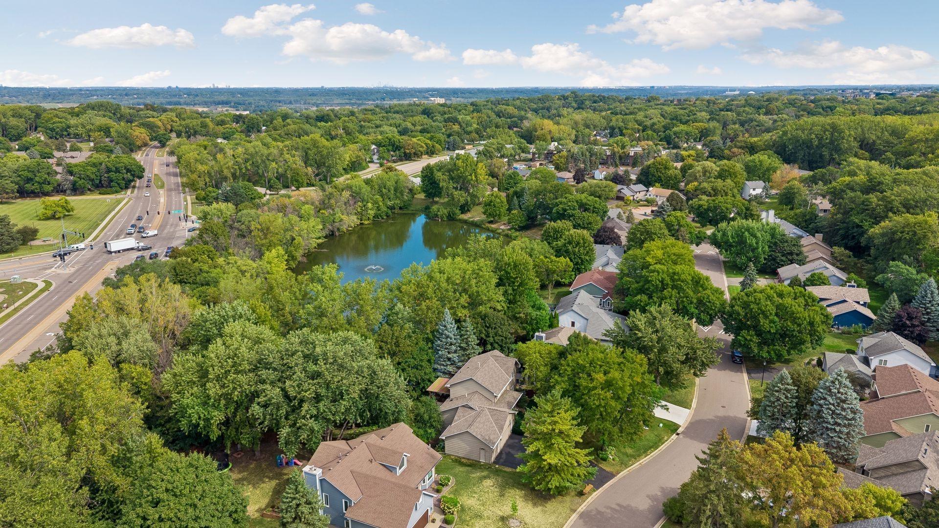 View of Residential at 13516 Knox Drive, Burnsville MN 55337, Burnsville (31 of 33) - Mike Wilen | Minnesota Team Real Estate