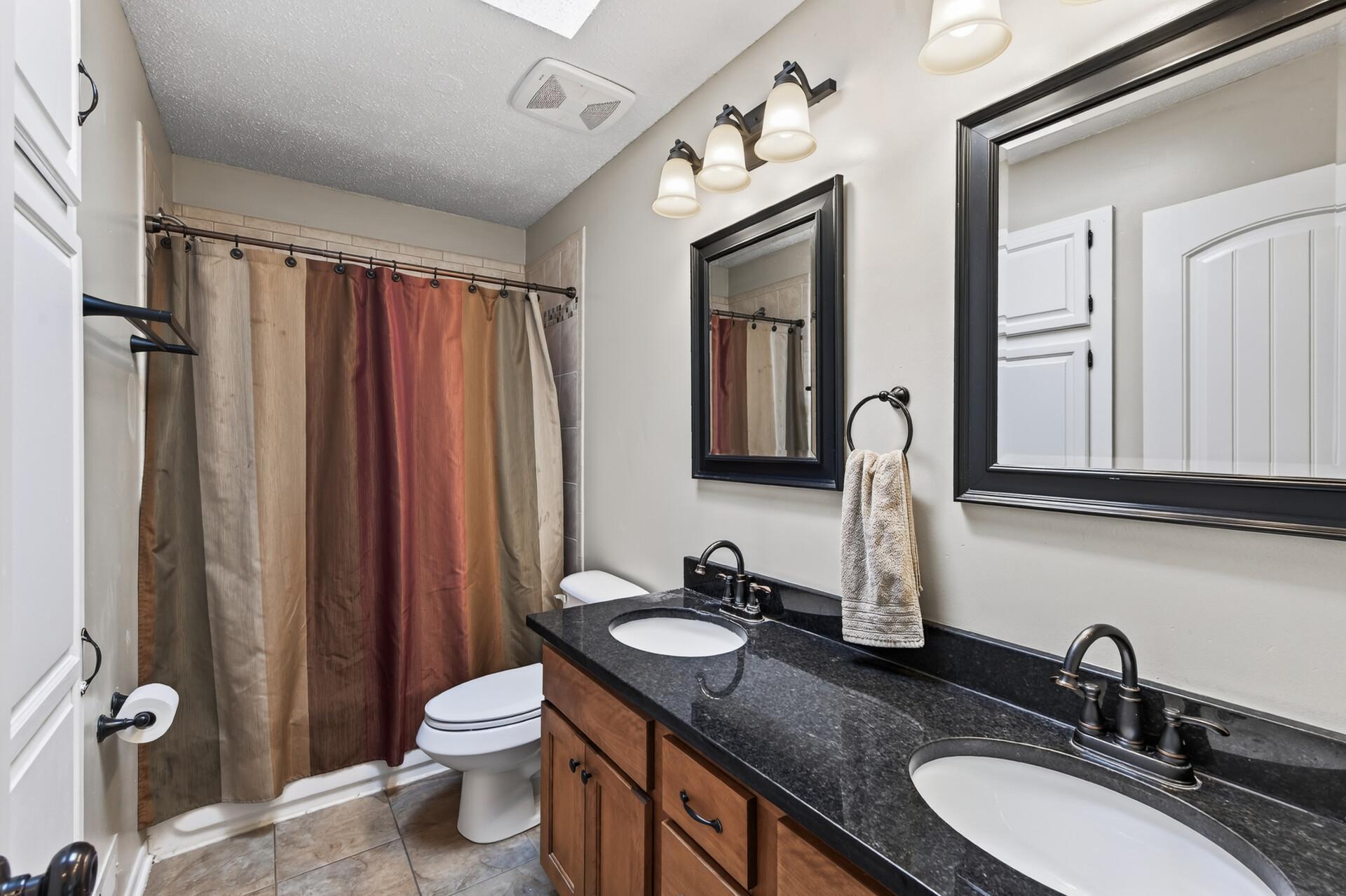 View of Residential at 4251 Elizabeth Lane, Vadnais Heights MN 55127, Vadnais Heights (13 of 29) - Mike Wilen | Minnesota Team Real Estate