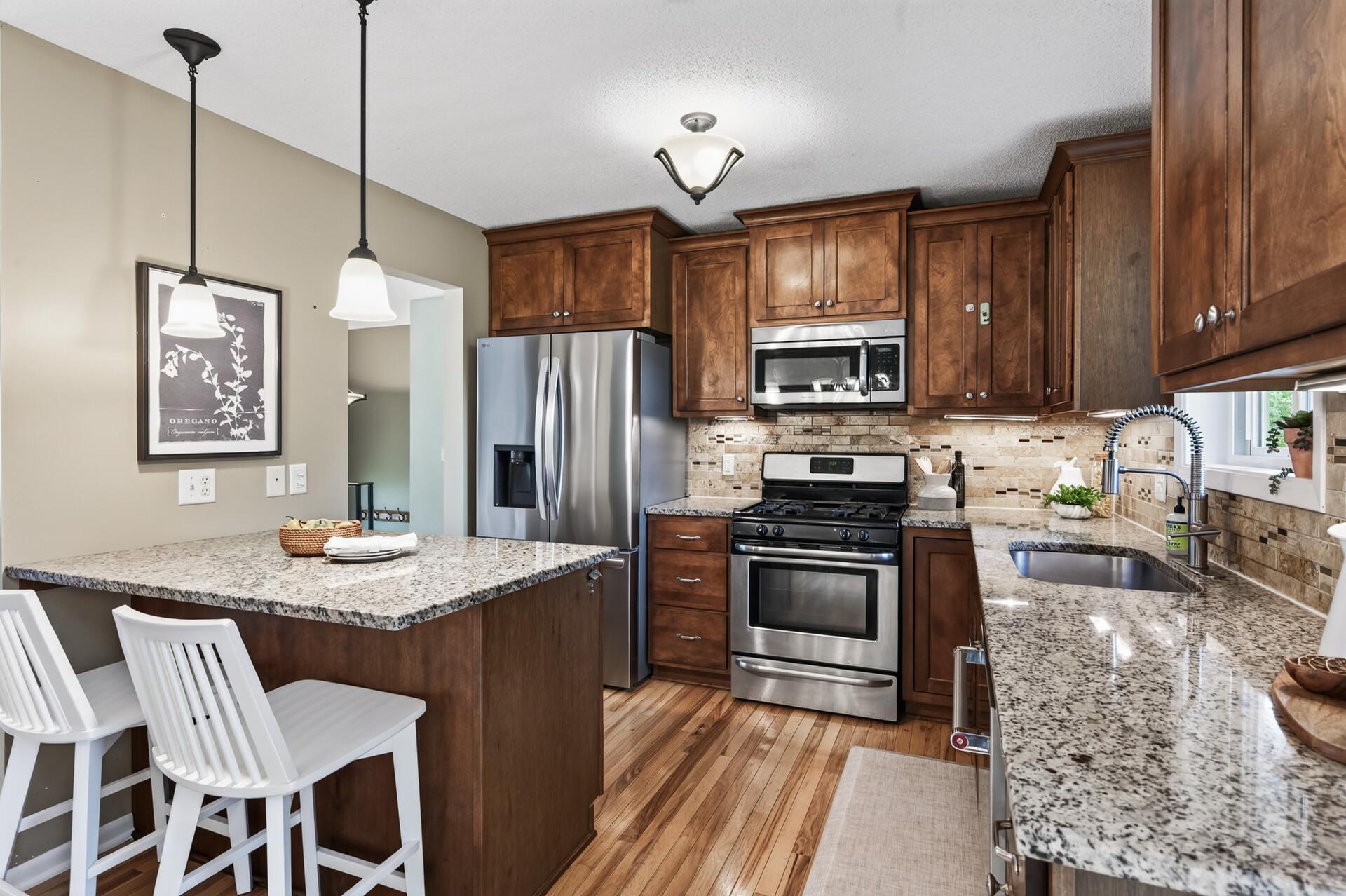 View of Residential at 4251 Elizabeth Lane, Vadnais Heights MN 55127, Vadnais Heights (9 of 29) - Mike Wilen | Minnesota Team Real Estate
