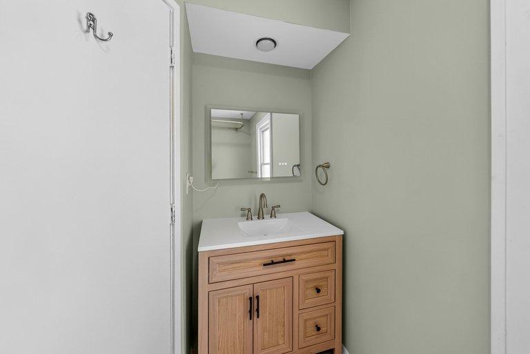 View of Residential at 3719 Logan Avenue, Minneapolis MN 55412, Minneapolis (14 of 50) - Mike Wilen | Minnesota Team Real Estate