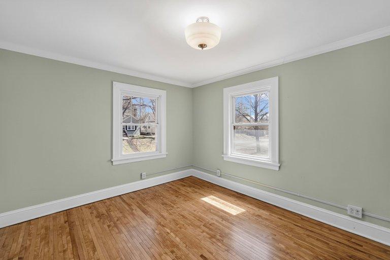 View of Residential at 3719 Logan Avenue, Minneapolis MN 55412, Minneapolis (19 of 50) - Mike Wilen | Minnesota Team Real Estate