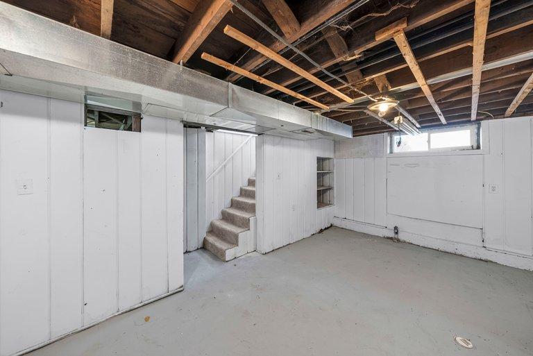 View of Residential at 3719 Logan Avenue, Minneapolis MN 55412, Minneapolis (40 of 50) - Mike Wilen | Minnesota Team Real Estate