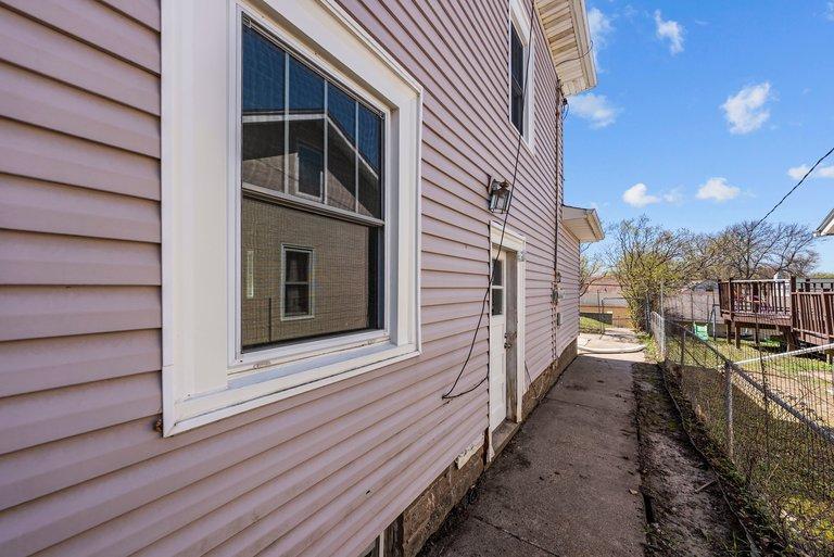 View of Residential at 3719 Logan Avenue, Minneapolis MN 55412, Minneapolis (47 of 50) - Mike Wilen | Minnesota Team Real Estate