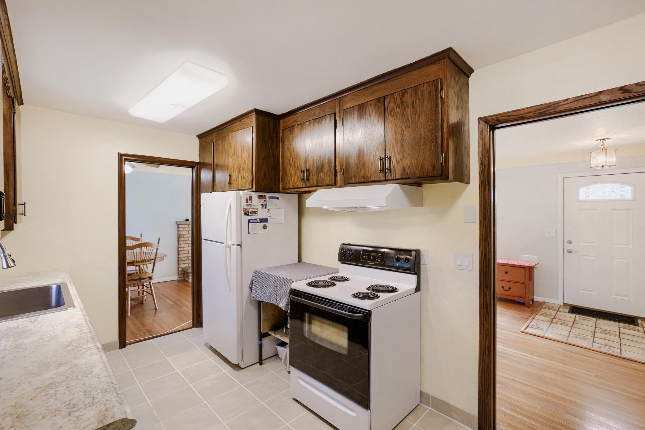 View of Residential at 1301 Buchanan Place, Columbia Heights MN 55421, Columbia Heights (11 of 32) - Mike Wilen | Minnesota Team Real Estate
