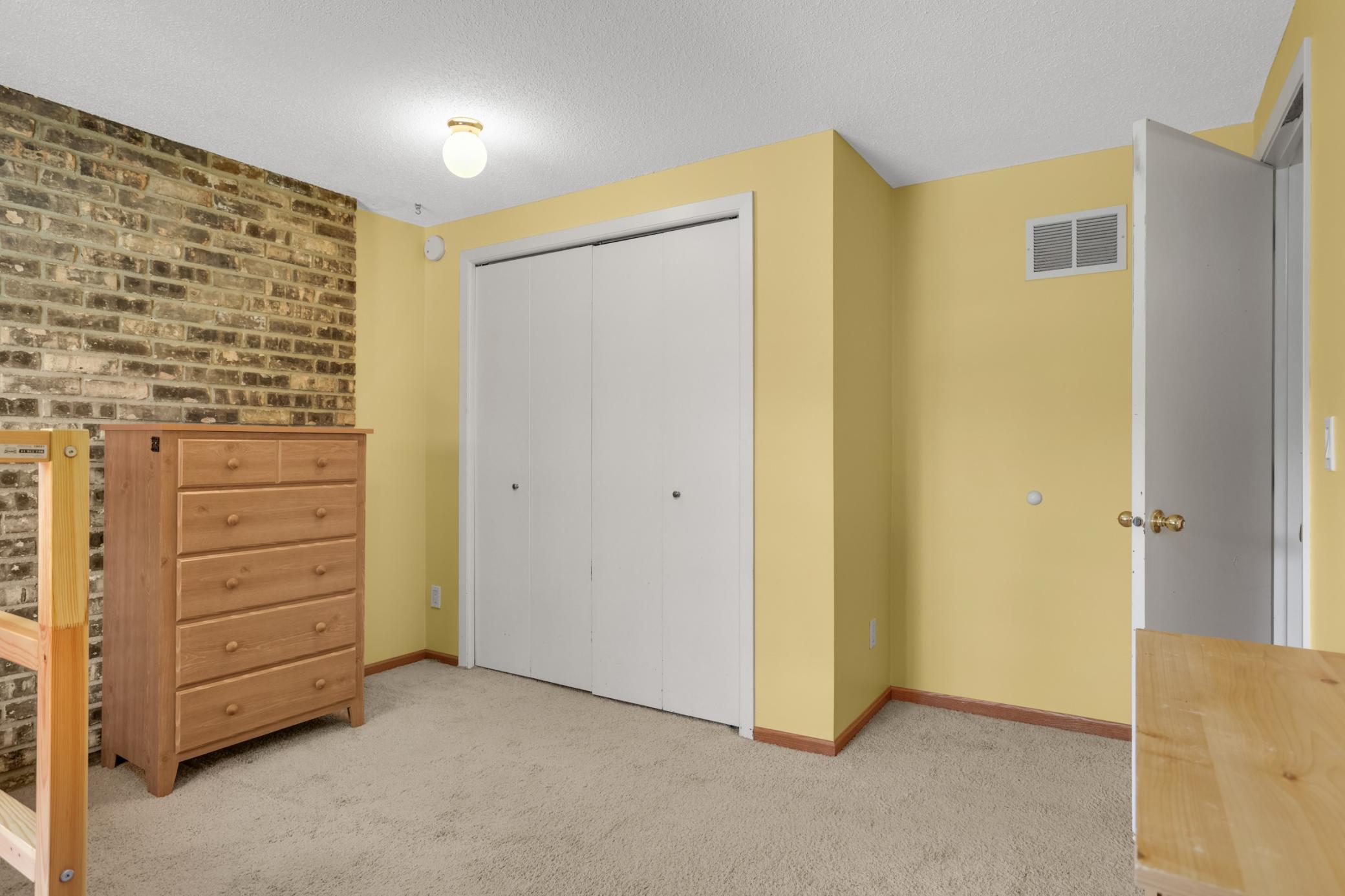 View of Residential at 2704 Rolling Oaks Road, Burnsville MN 55337, Burnsville (18 of 25) - Mike Wilen | Minnesota Team Real Estate