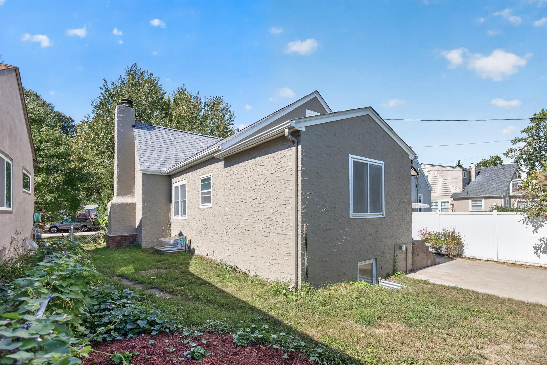 View of Residential at 4242 Thomas Avenue, Minneapolis MN 55412, Minneapolis (45 of 51) - Mike Wilen | Minnesota Team Real Estate