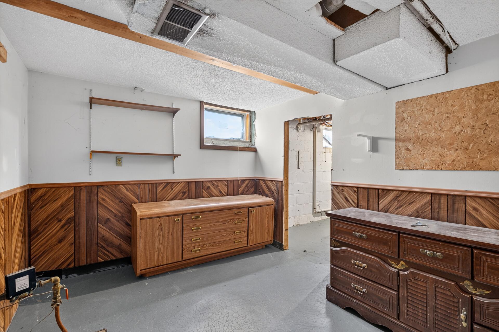 View of Residential at 4242 Thomas Avenue, Minneapolis MN 55412, Minneapolis (34 of 51) - Mike Wilen | Minnesota Team Real Estate