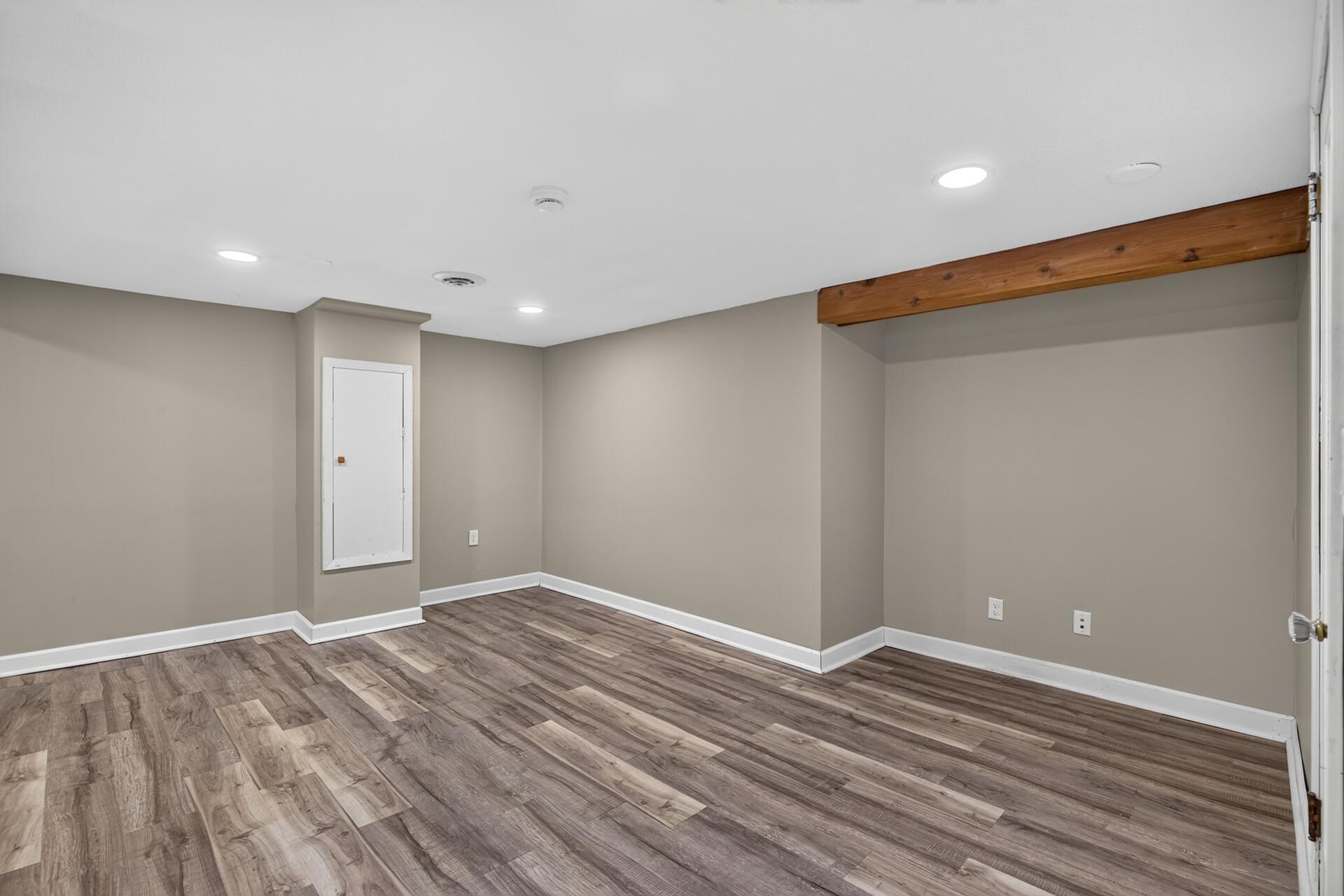 View of Residential at 4242 Thomas Avenue, Minneapolis MN 55412, Minneapolis (30 of 51) - Mike Wilen | Minnesota Team Real Estate