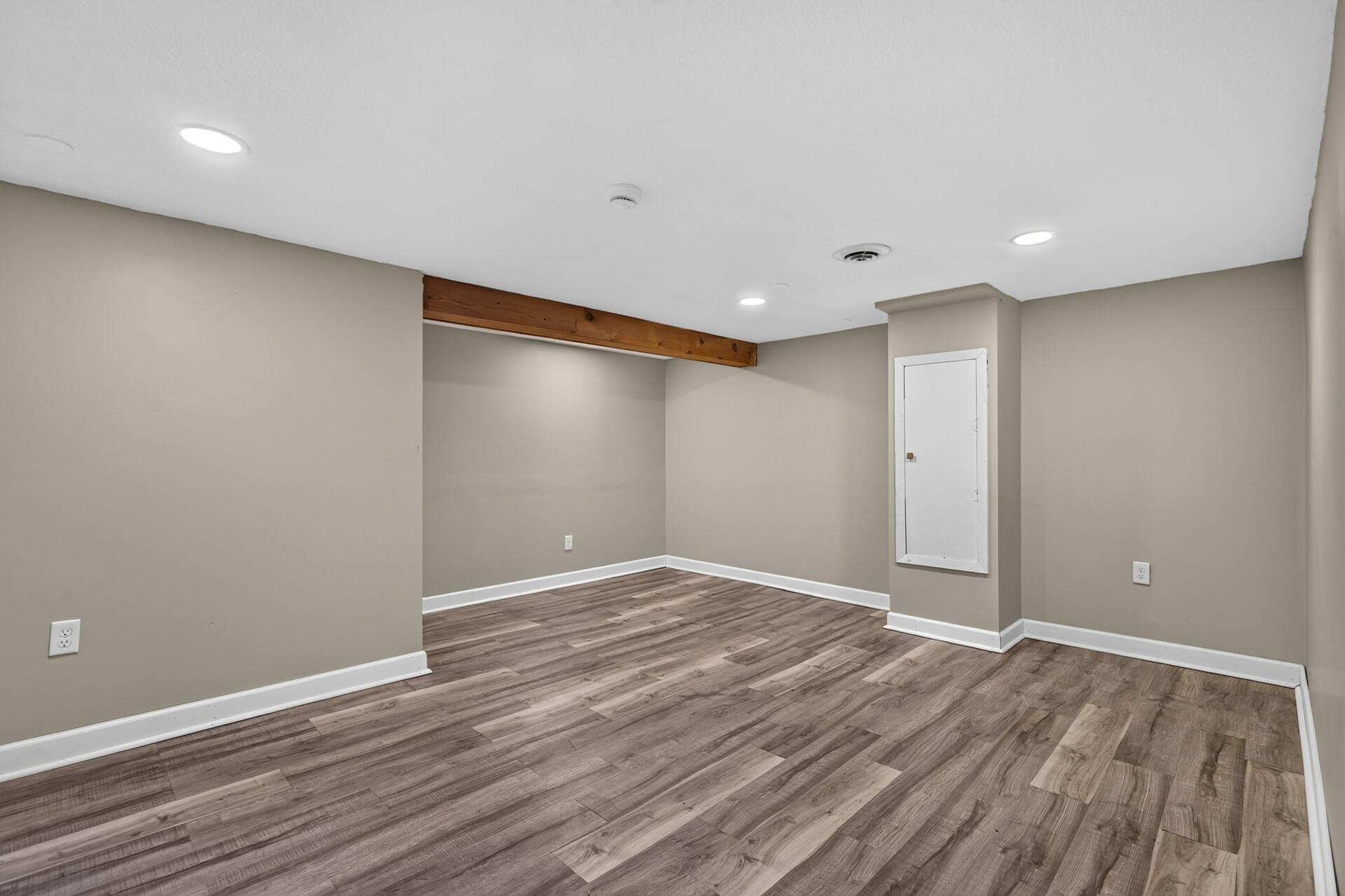 View of Residential at 4242 Thomas Avenue, Minneapolis MN 55412, Minneapolis (29 of 51) - Mike Wilen | Minnesota Team Real Estate
