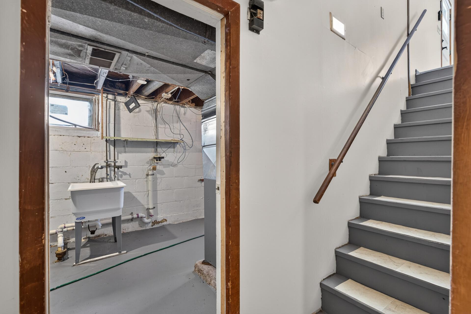 View of Residential at 4242 Thomas Avenue, Minneapolis MN 55412, Minneapolis (28 of 51) - Mike Wilen | Minnesota Team Real Estate