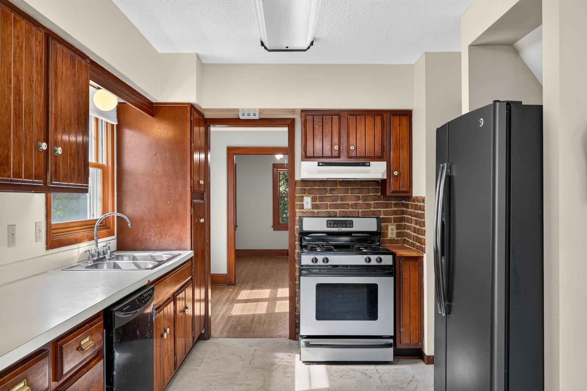 View of Residential at 4242 Thomas Avenue, Minneapolis MN 55412, Minneapolis (15 of 51) - Mike Wilen | Minnesota Team Real Estate
