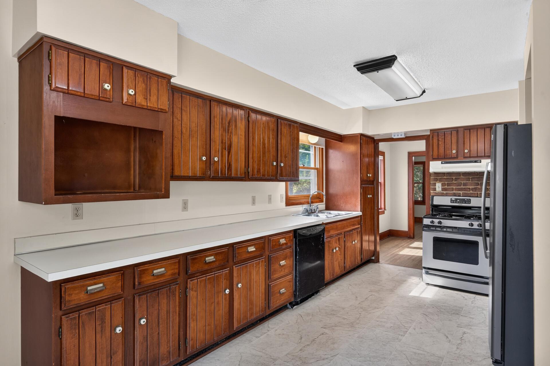 View of Residential at 4242 Thomas Avenue, Minneapolis MN 55412, Minneapolis (14 of 51) - Mike Wilen | Minnesota Team Real Estate