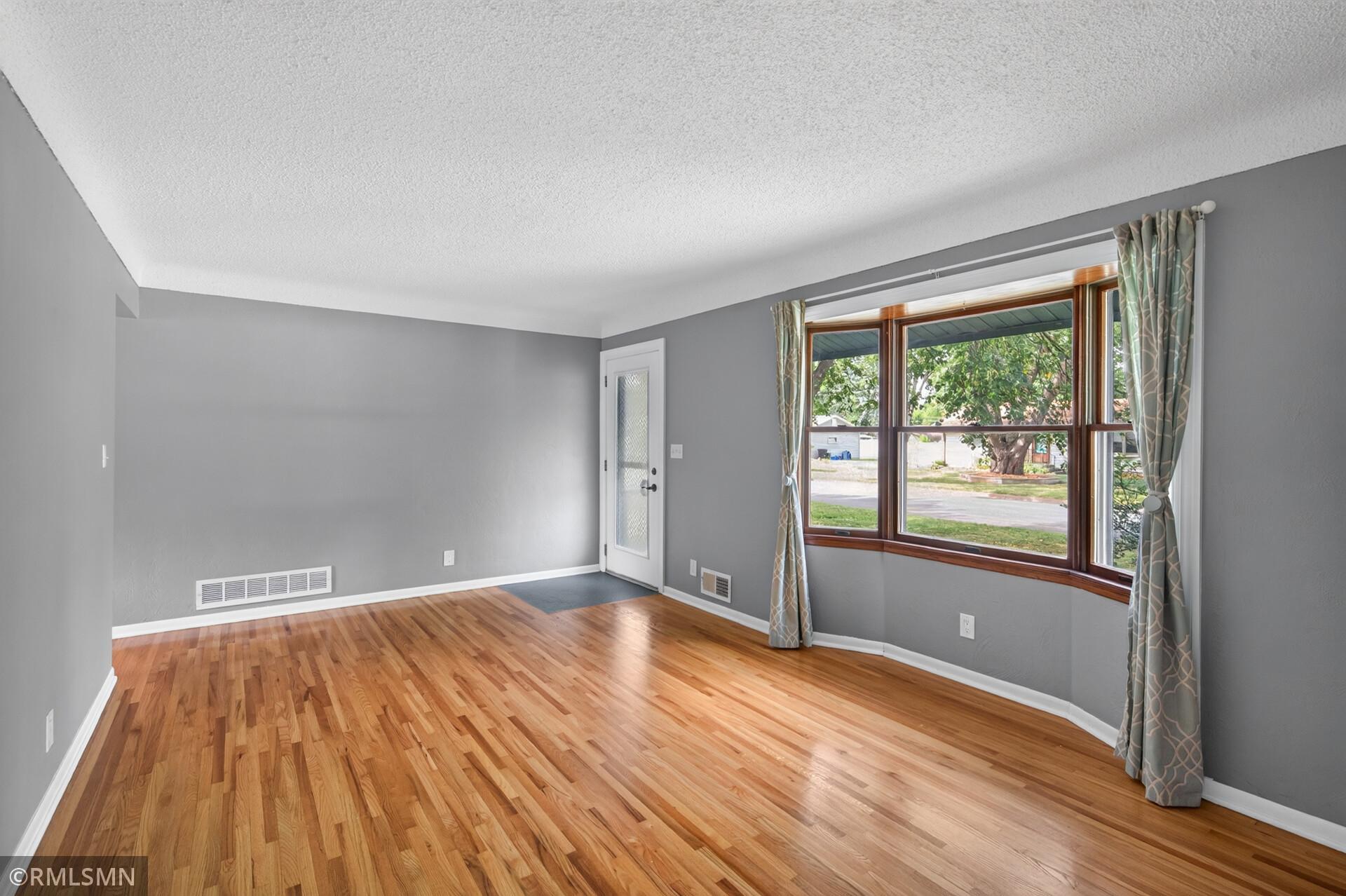 View of Residential at 1864 8th Street, White Bear Lake MN 55110, White Bear Lake (14 of 53) - Mike Wilen | Minnesota Team Real Estate