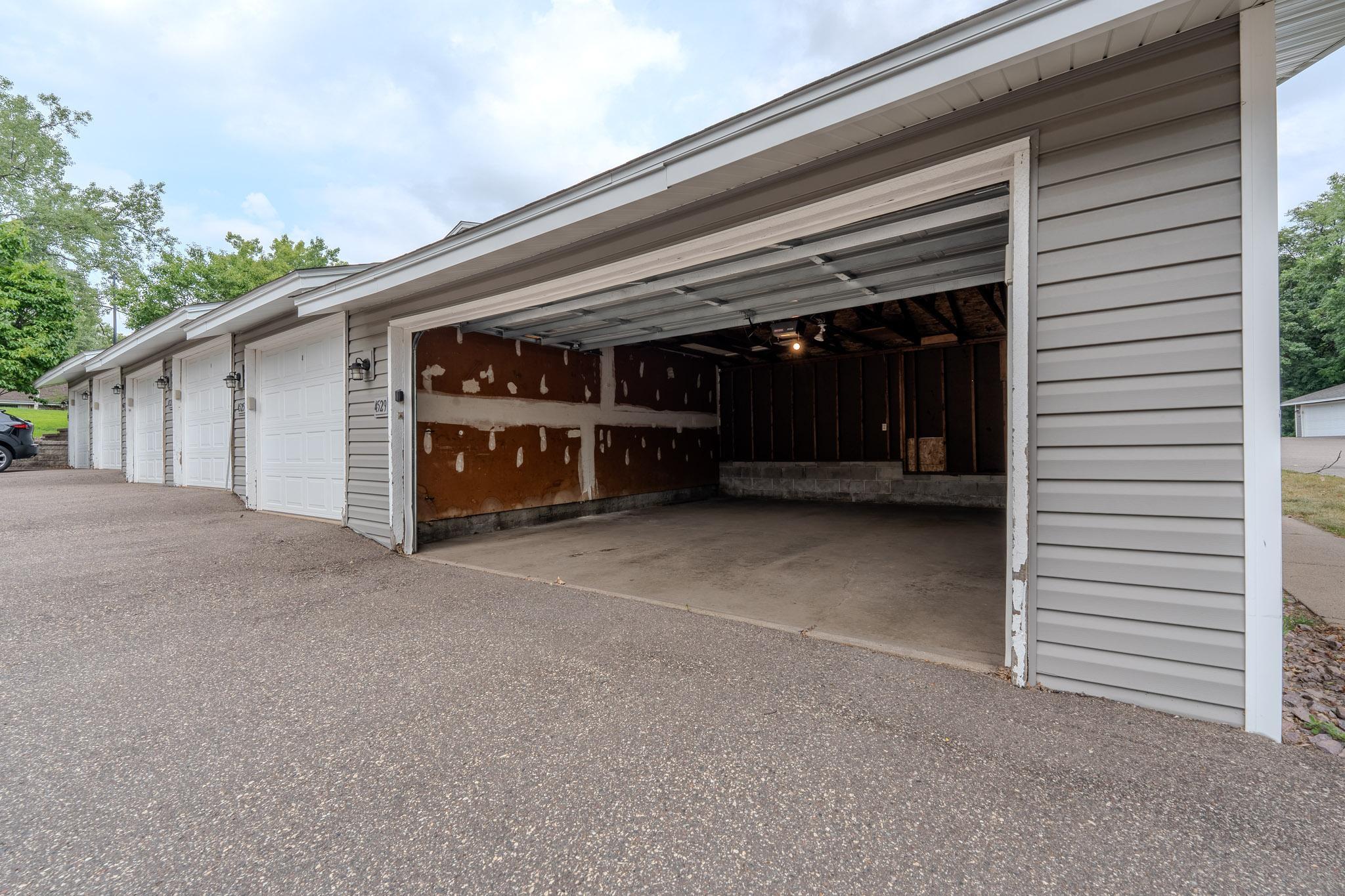 View of Residential at 4529 Cedar Lake Road, Saint Louis Park MN 55416, Saint Louis Park (18 of 18) - Mike Wilen | Minnesota Team Real Estate