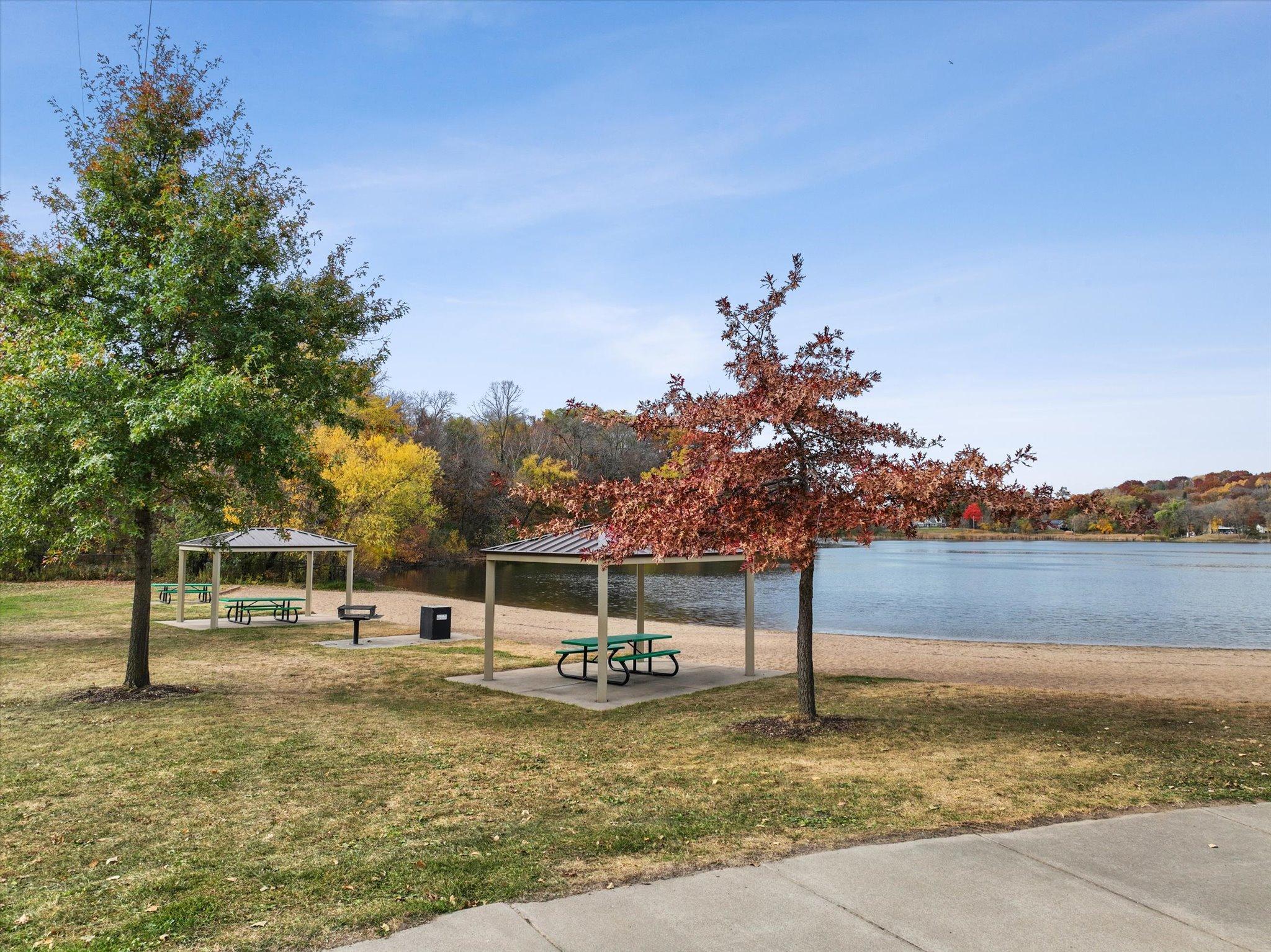 View of Residential at 4925 Blake Way, Woodbury MN 55129, Woodbury (39 of 55) - Mike Wilen | Minnesota Team Real Estate