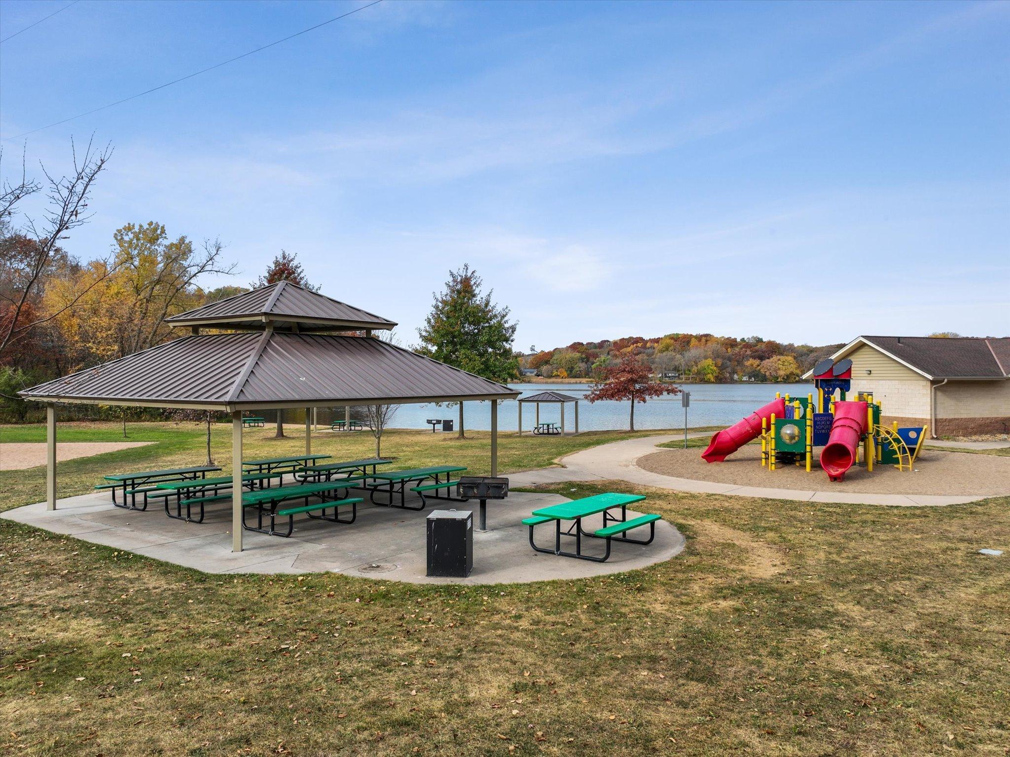 View of Residential at 4925 Blake Way, Woodbury MN 55129, Woodbury (44 of 55) - Mike Wilen | Minnesota Team Real Estate