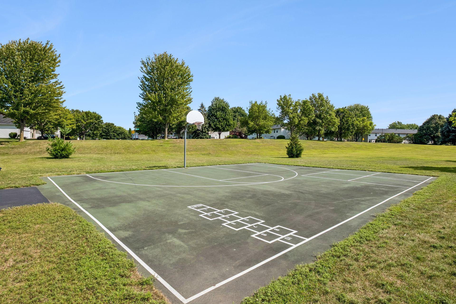View of Residential at 1016 Lilac Court, Shakopee MN 55379, Shakopee (46 of 46) - Mike Wilen | Minnesota Team Real Estate