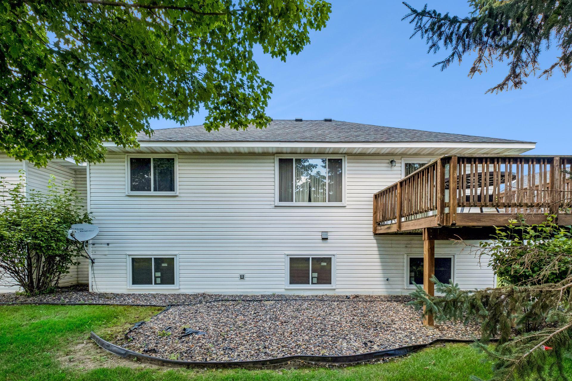 View of Residential at 1016 Lilac Court, Shakopee MN 55379, Shakopee (41 of 46) - Mike Wilen | Minnesota Team Real Estate