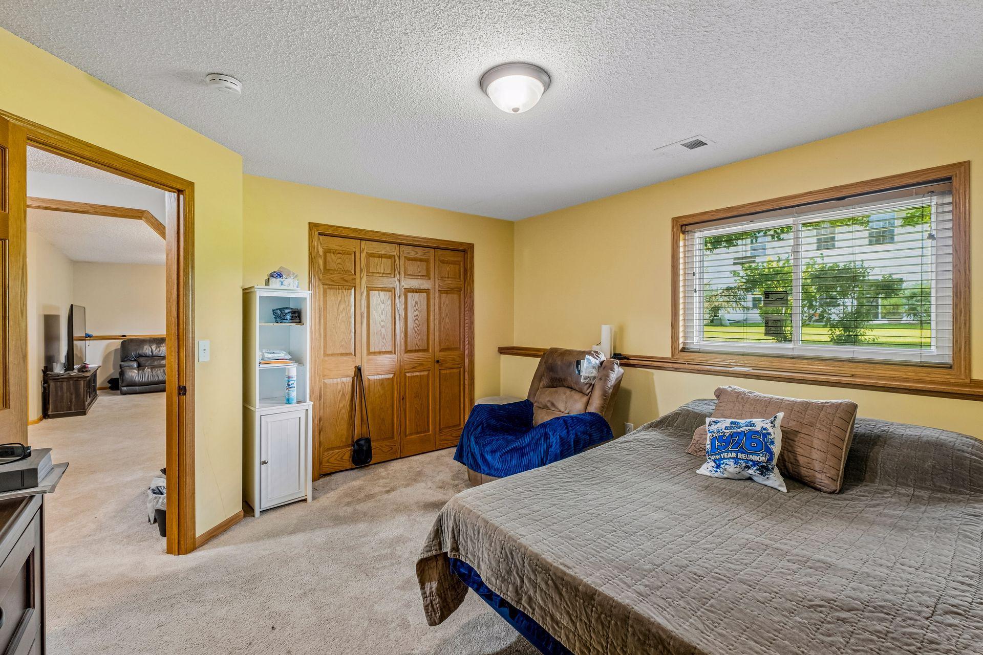 View of Residential at 1016 Lilac Court, Shakopee MN 55379, Shakopee (34 of 46) - Mike Wilen | Minnesota Team Real Estate