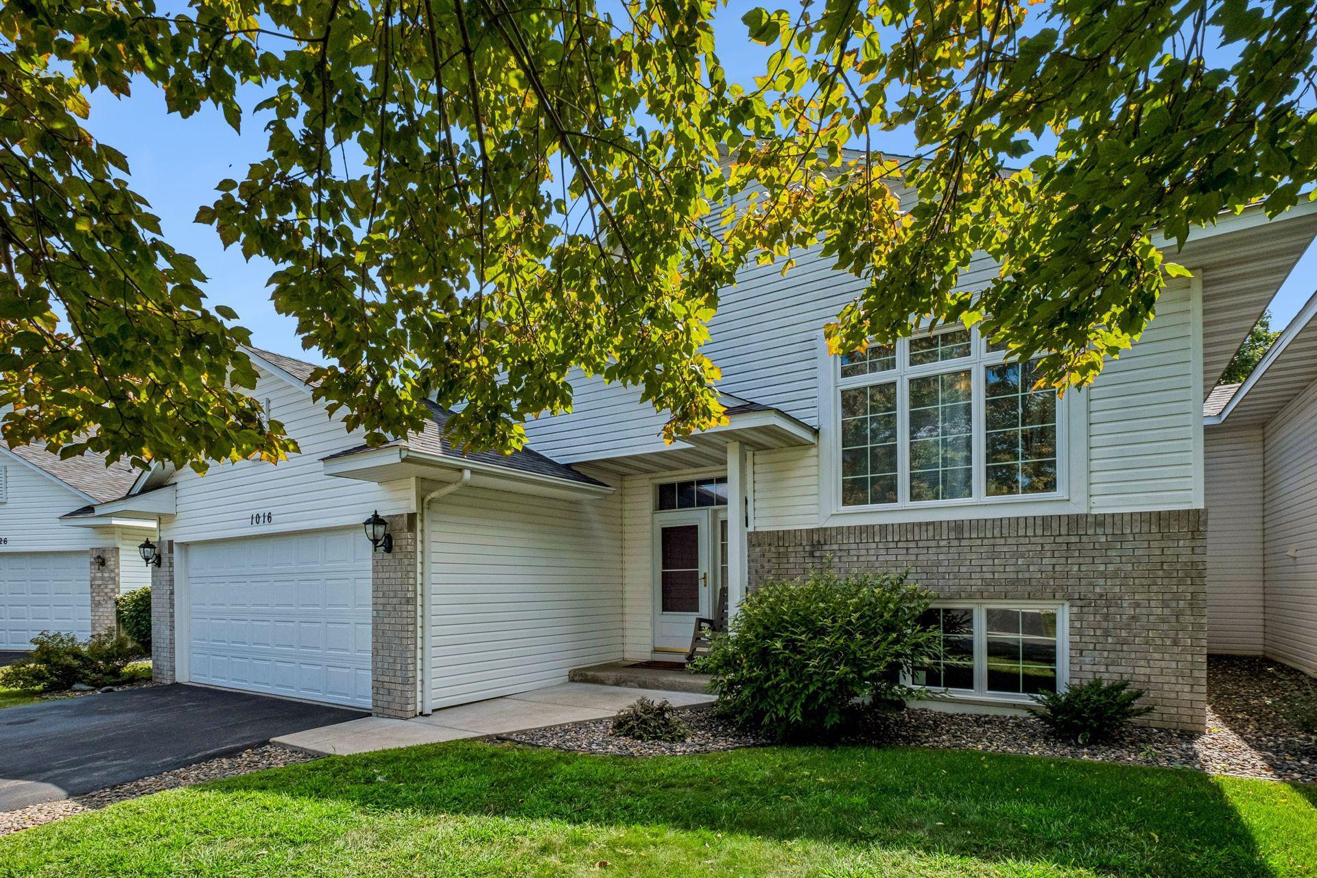 View of Residential at 1016 Lilac Court, Shakopee MN 55379, Shakopee (3 of 46) - Mike Wilen | Minnesota Team Real Estate
