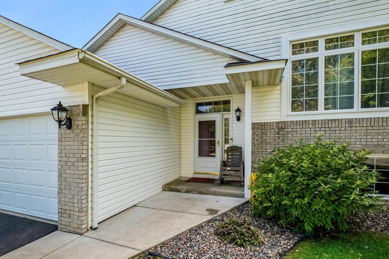 View of Residential at 1016 Lilac Court, Shakopee MN 55379, Shakopee (8 of 54) - Mike Wilen | Minnesota Team Real Estate