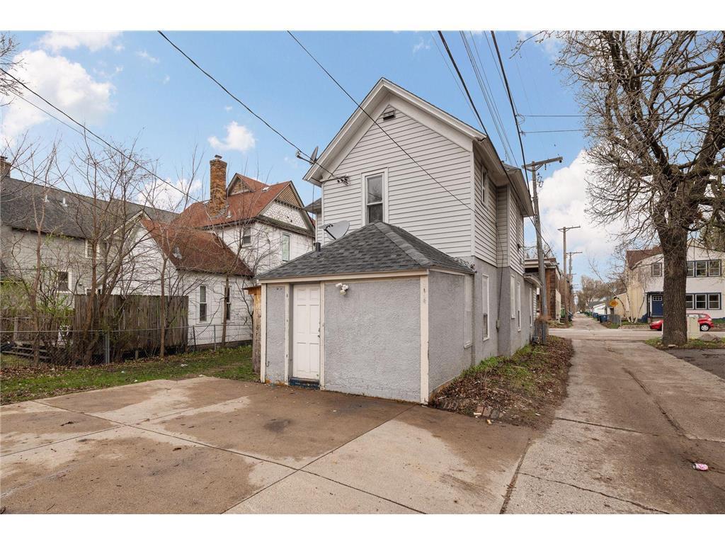 View of Residential at 1016 Lowry Avenue, Minneapolis MN 55418, Minneapolis (17 of 27) - Mike Wilen | Minnesota Team Real Estate