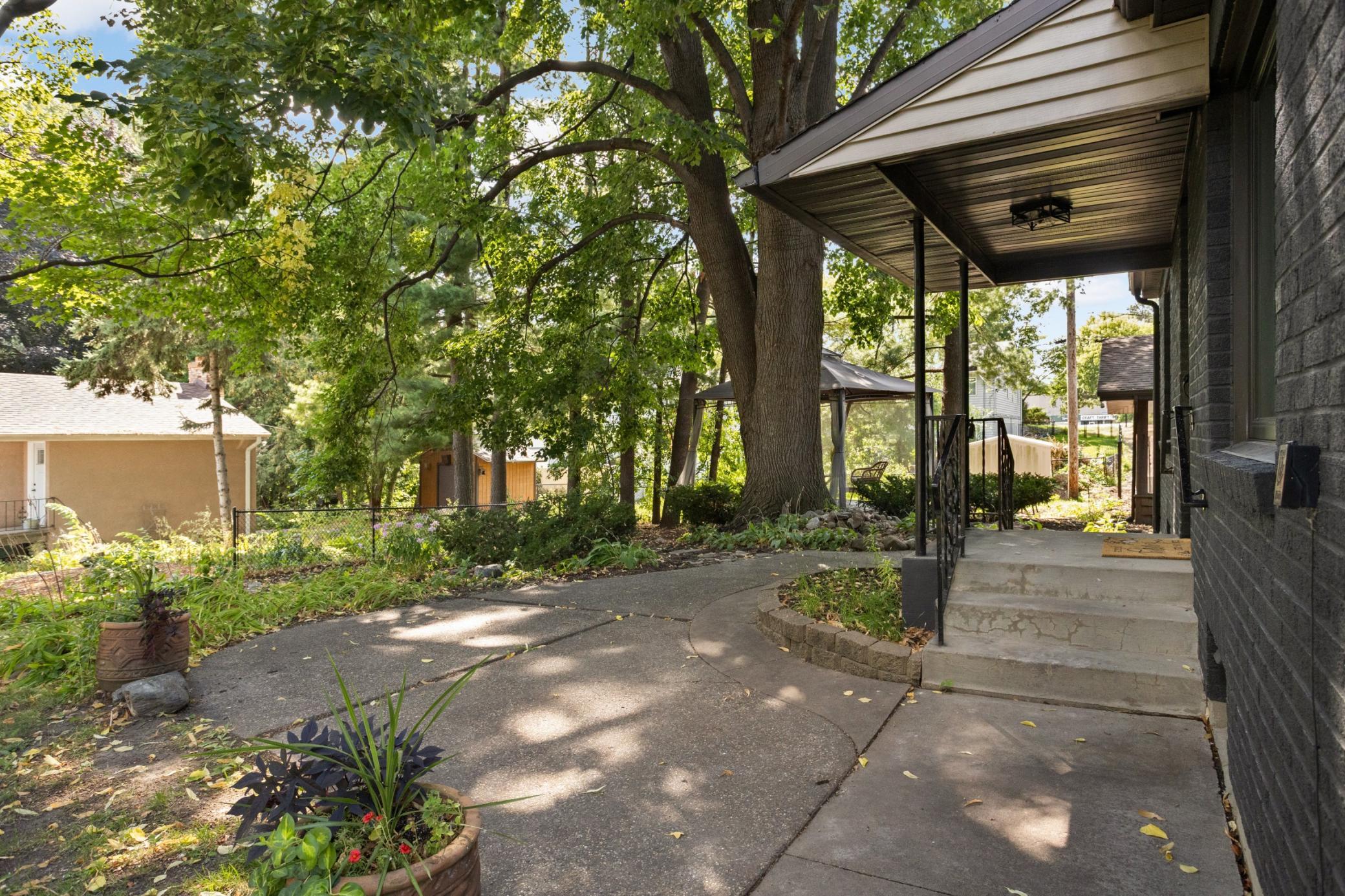 View of Residential at 1251 Macarthur Avenue, West Saint Paul MN 55118, West Saint Paul (33 of 35) - Mike Wilen | Minnesota Team Real Estate